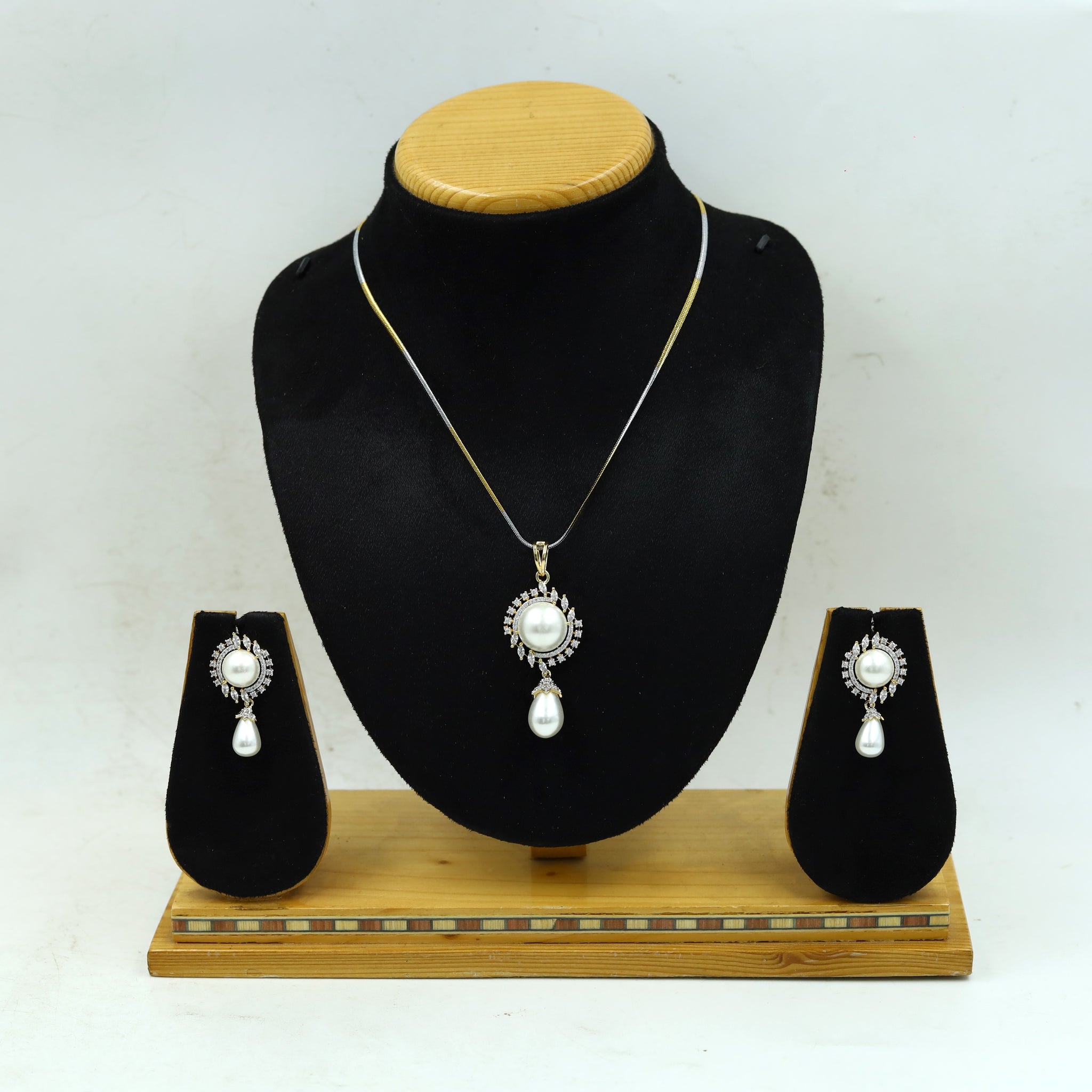 Light Zircon/AD Pendant Set 14866-08