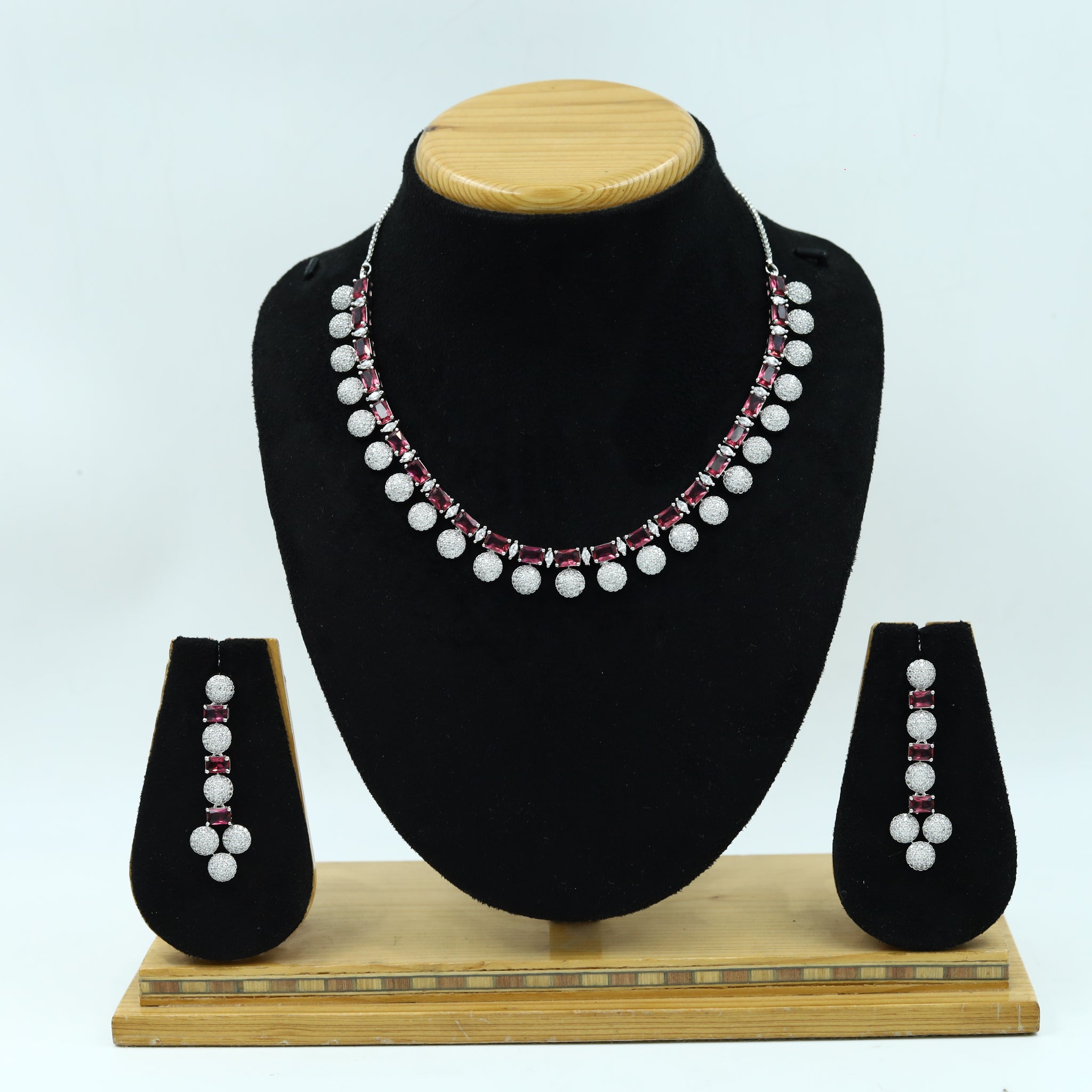 Round Neck Zircon/AD Necklace Set 6200-08