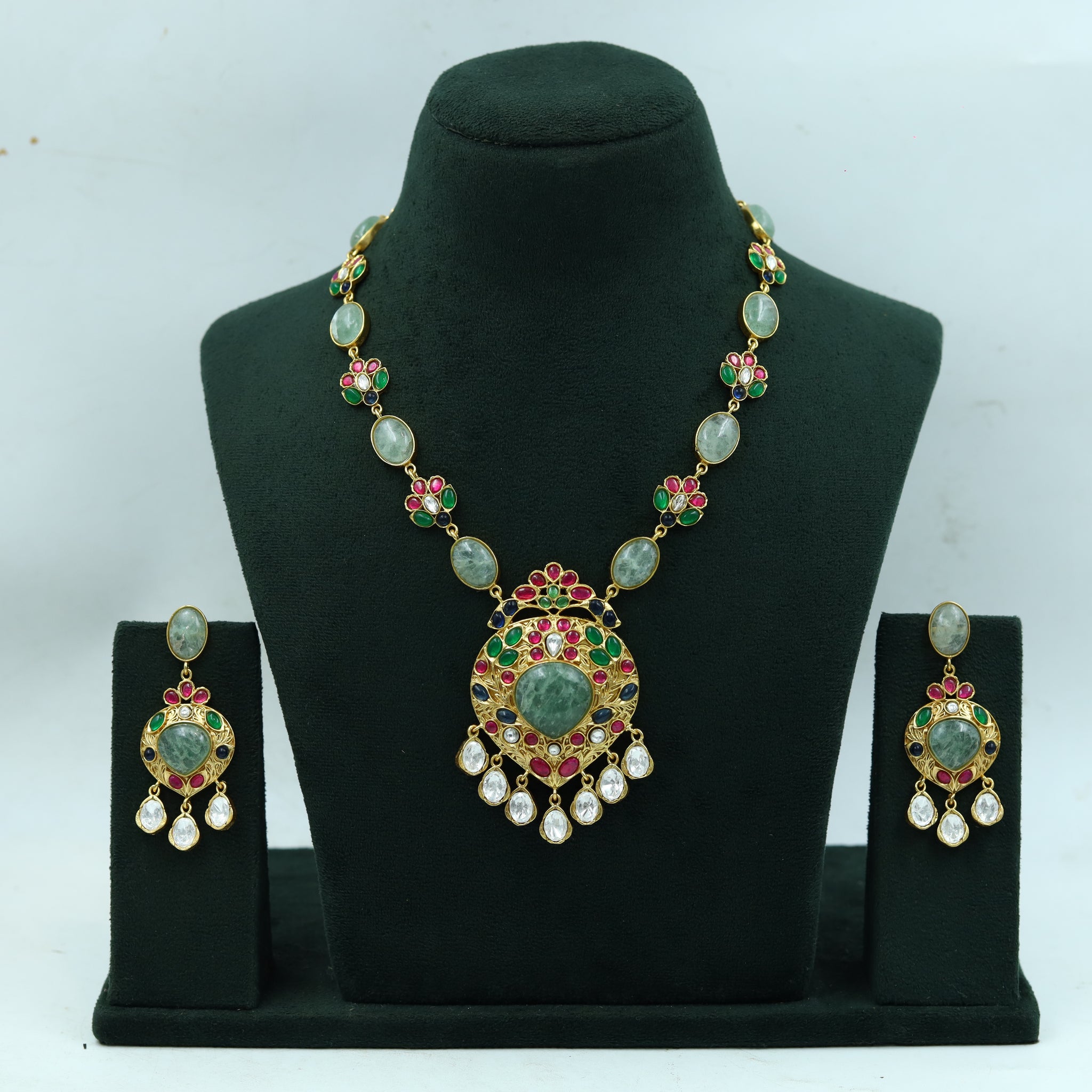 Sabyasachi Inspired Moissanite Round Neck Kundan Necklace Set 15101-87