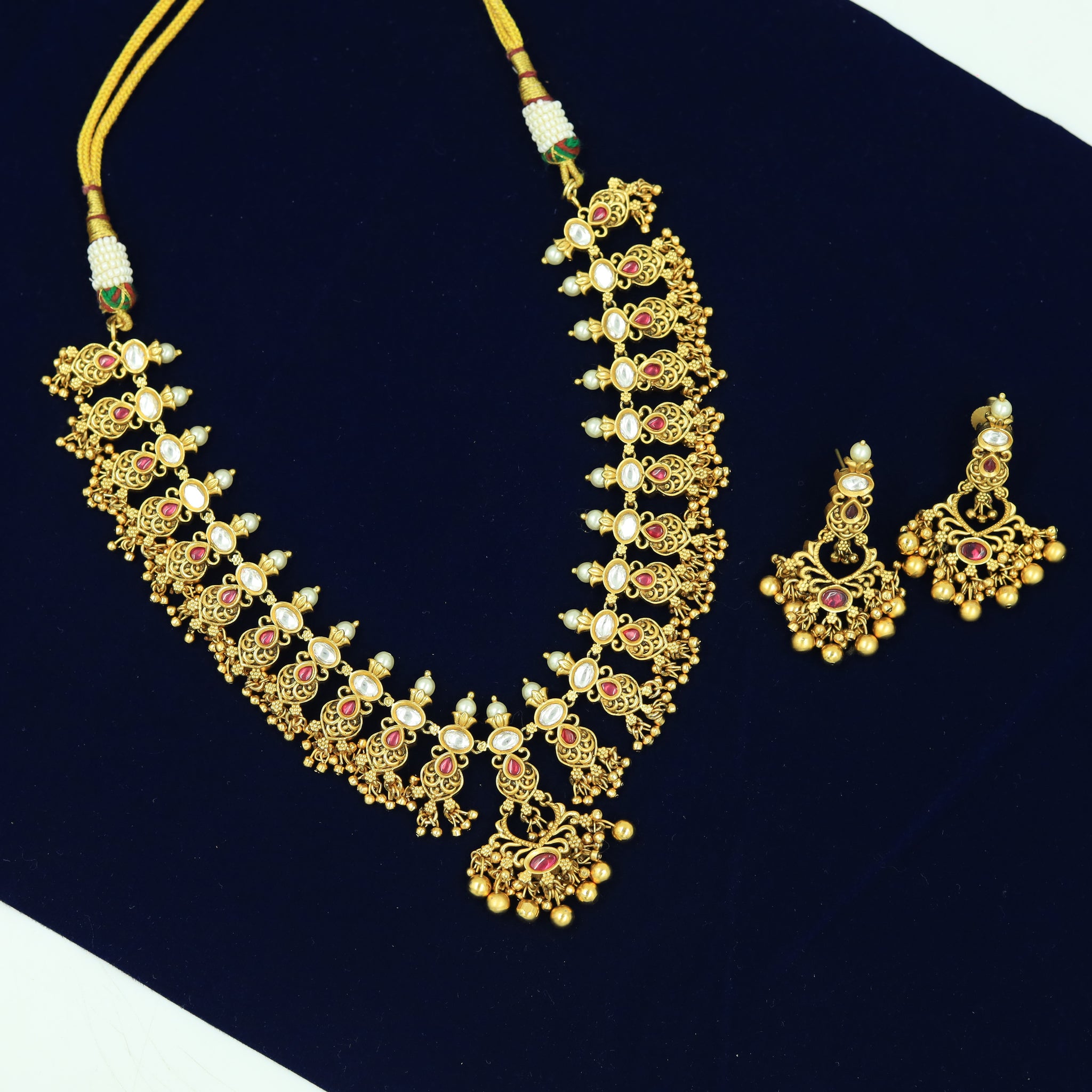 Antique Gold Plated Round Neck Necklace Set 9968-28