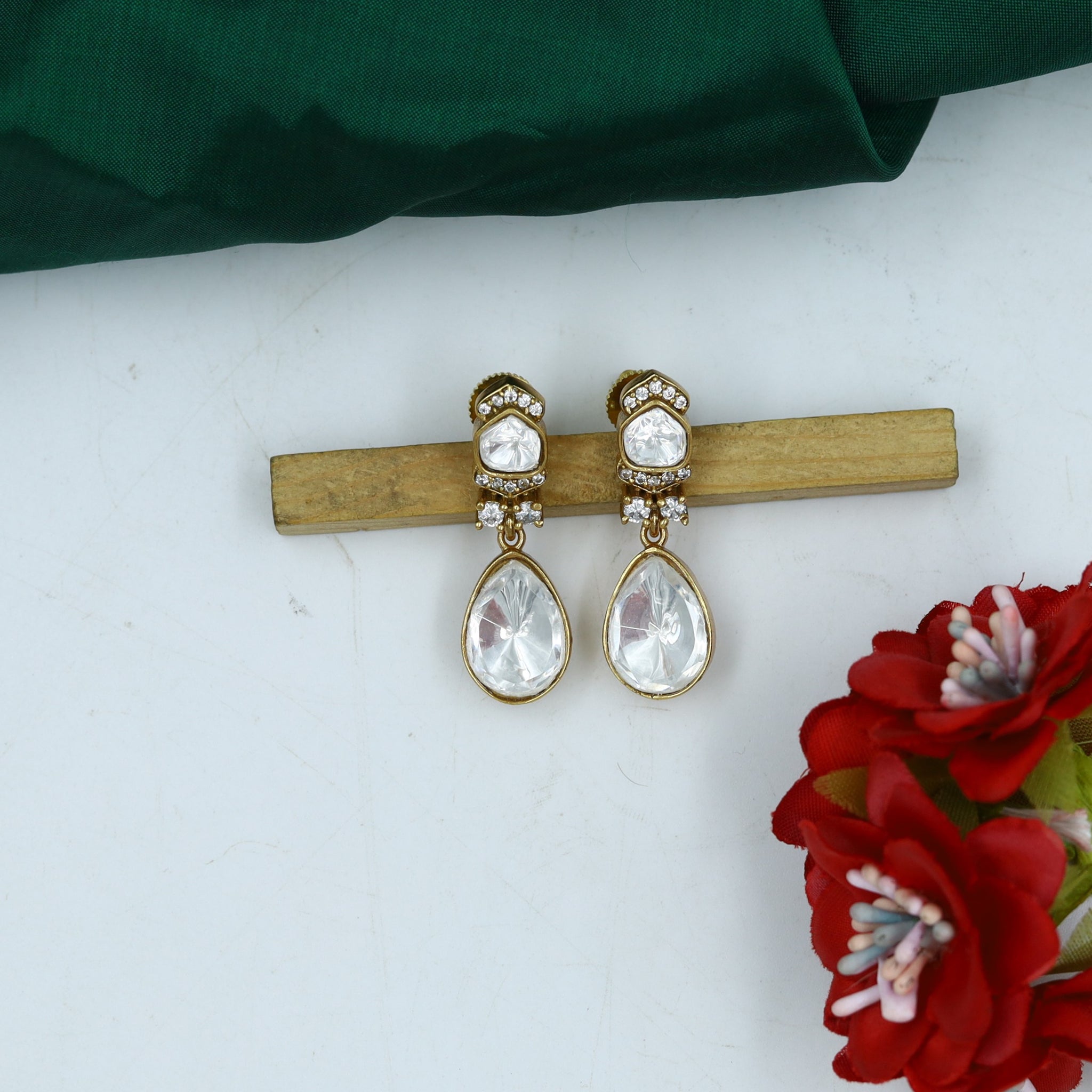 Moissanite Light Earring Kundan Earring 15066-87