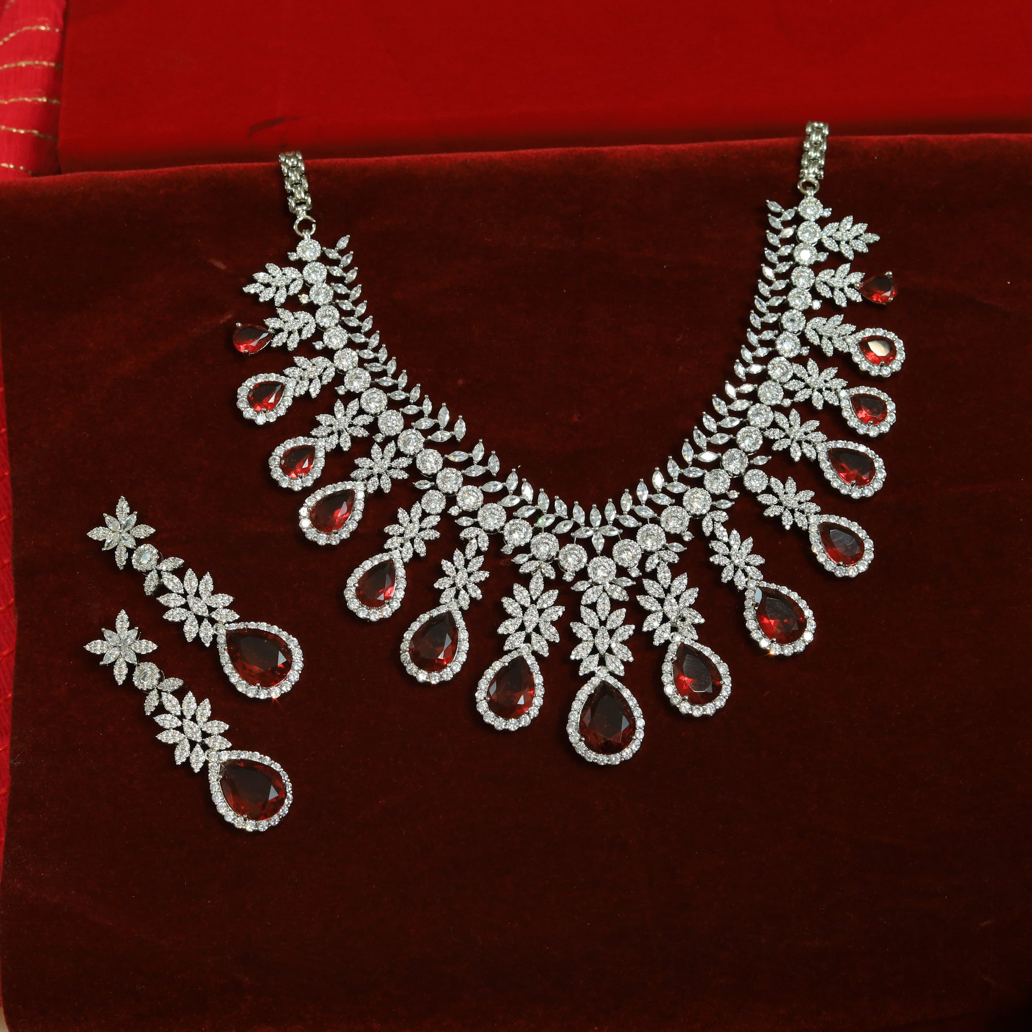 Round Neck Zircon/AD Necklace Set 10152-4