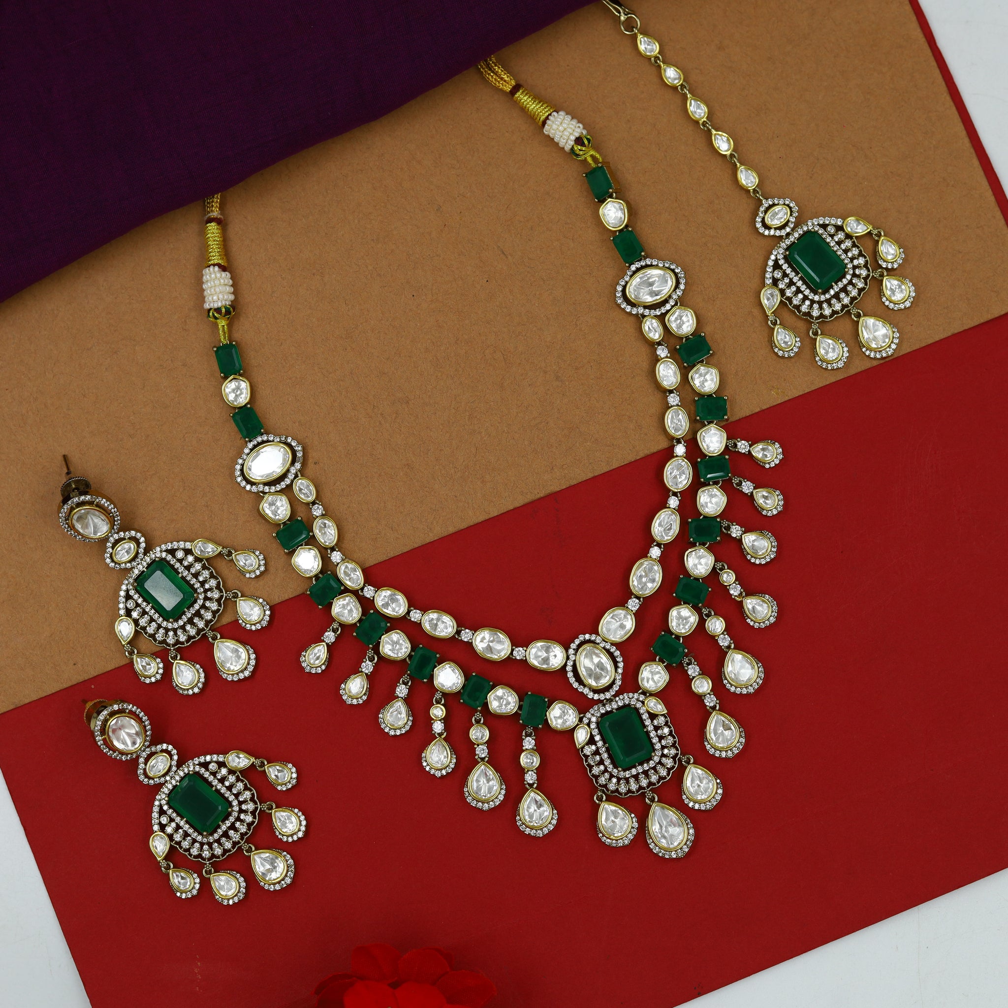 Round Neck Kundan Layered Bridal Necklace Set 15218-68