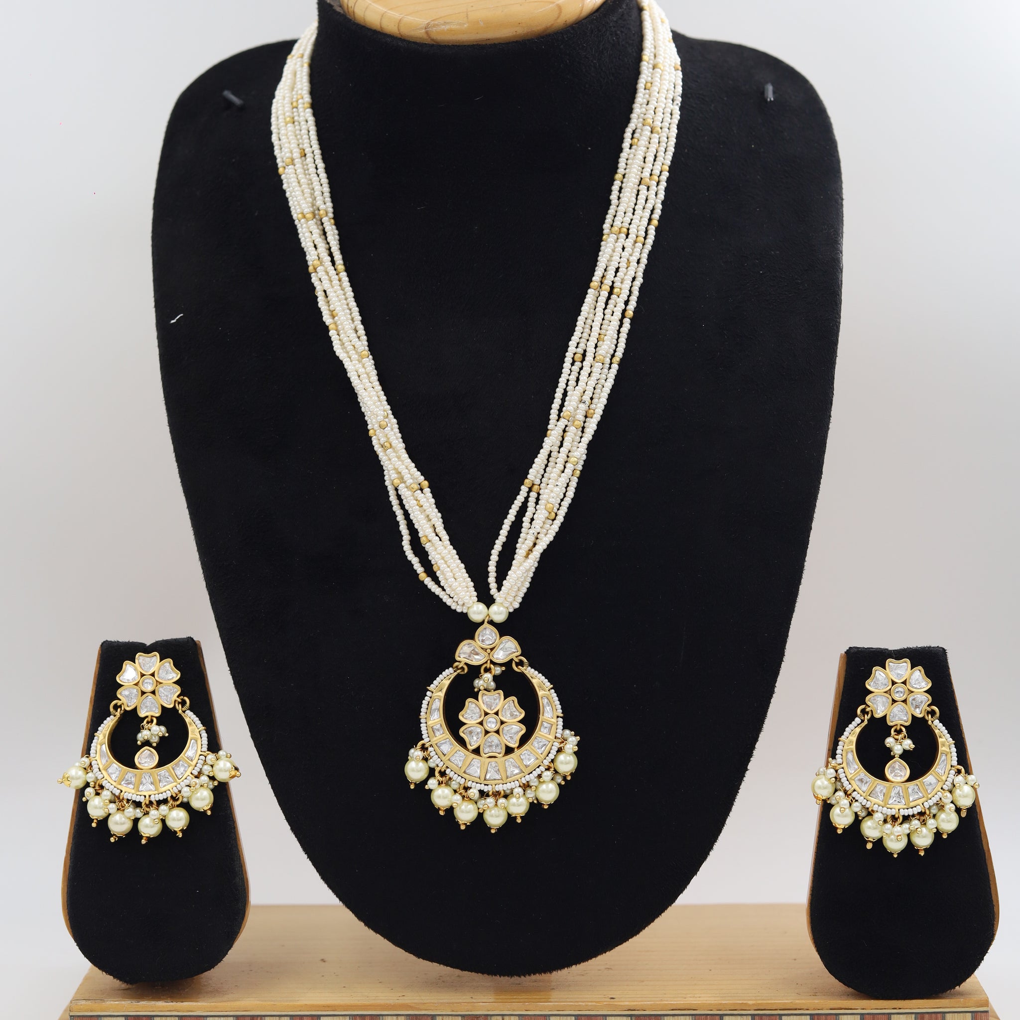 Medium Kundan Pendant Set 6358-28