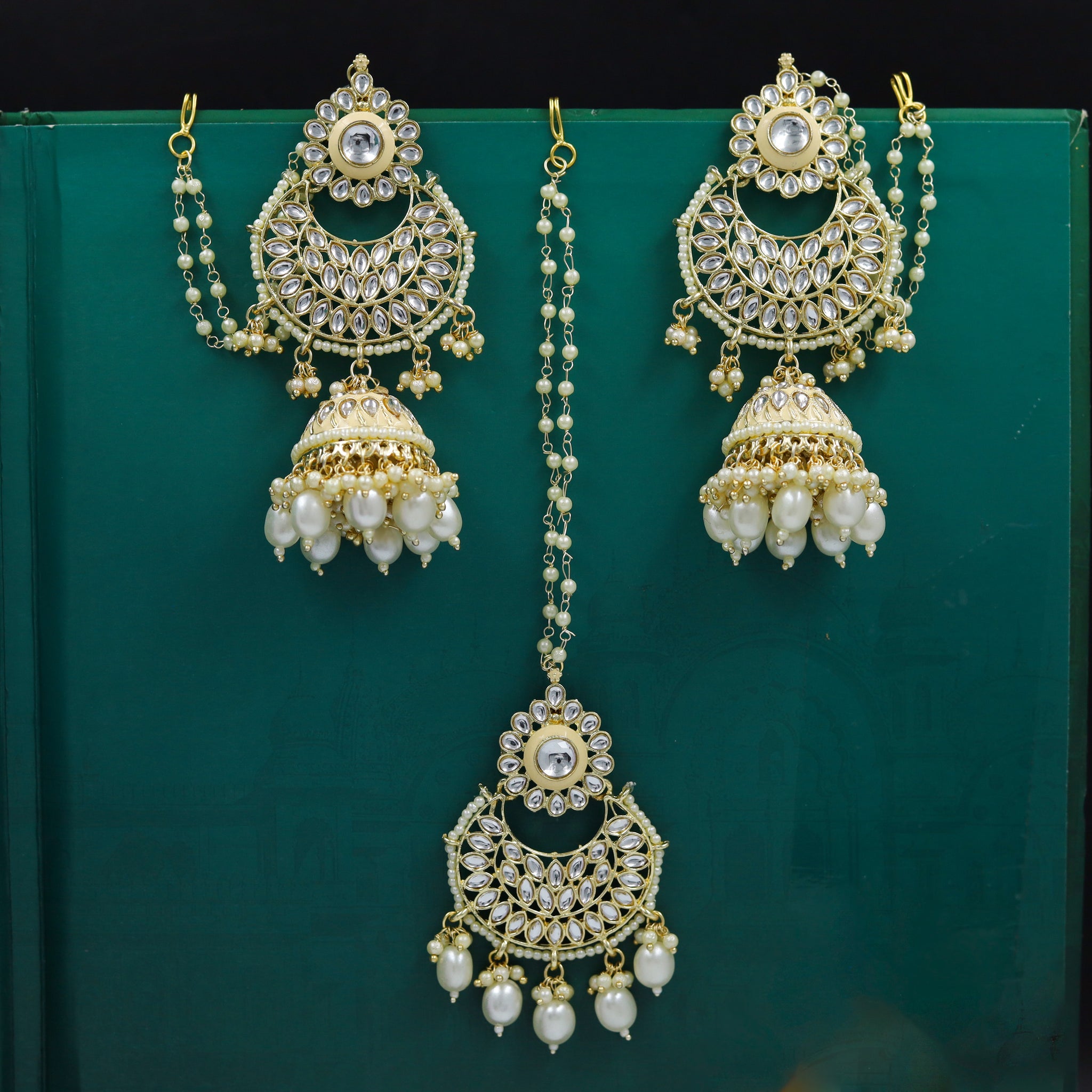 Chandbali Kundan Earring 6899-28