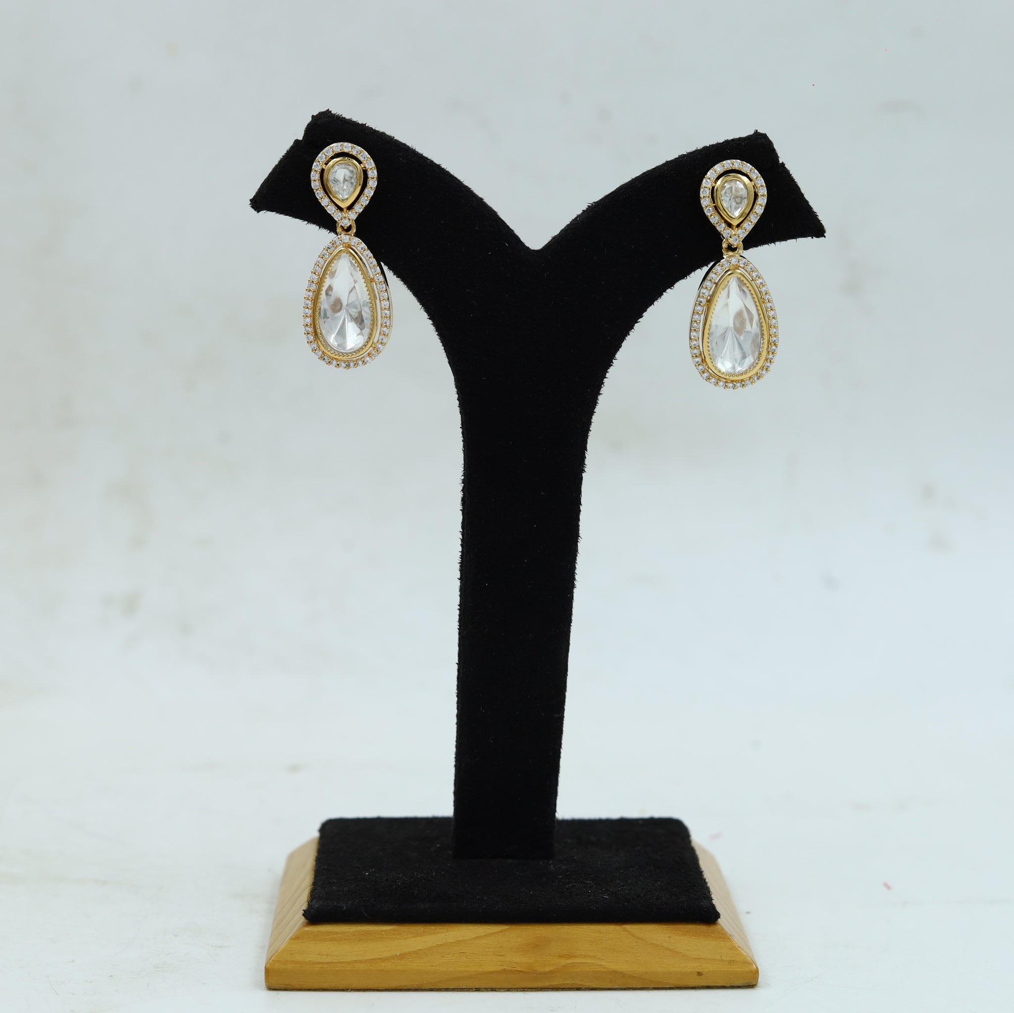 Light Earring Kundan Earring 15234-68