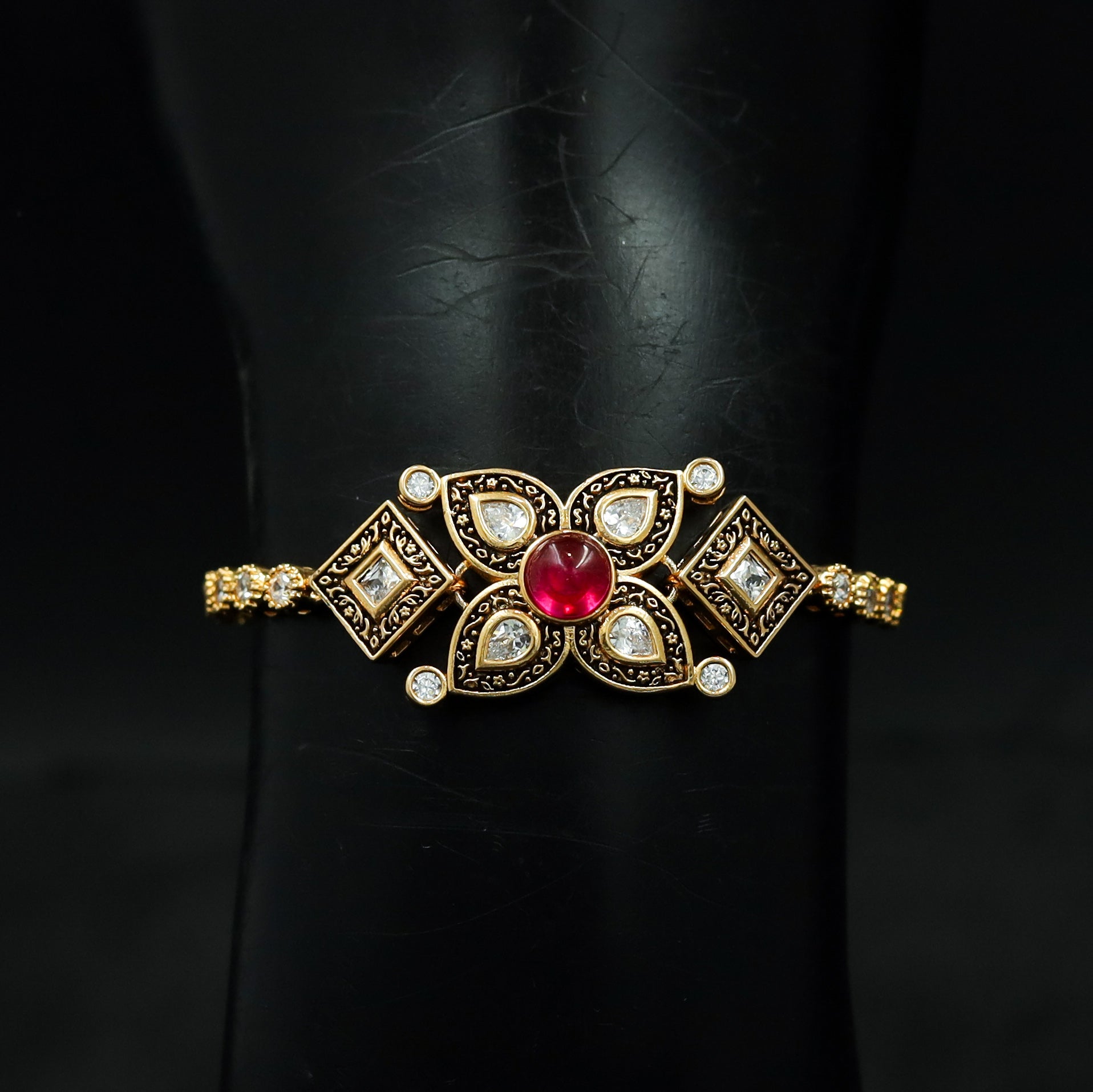 Ruby  Bracelet 7351-0786