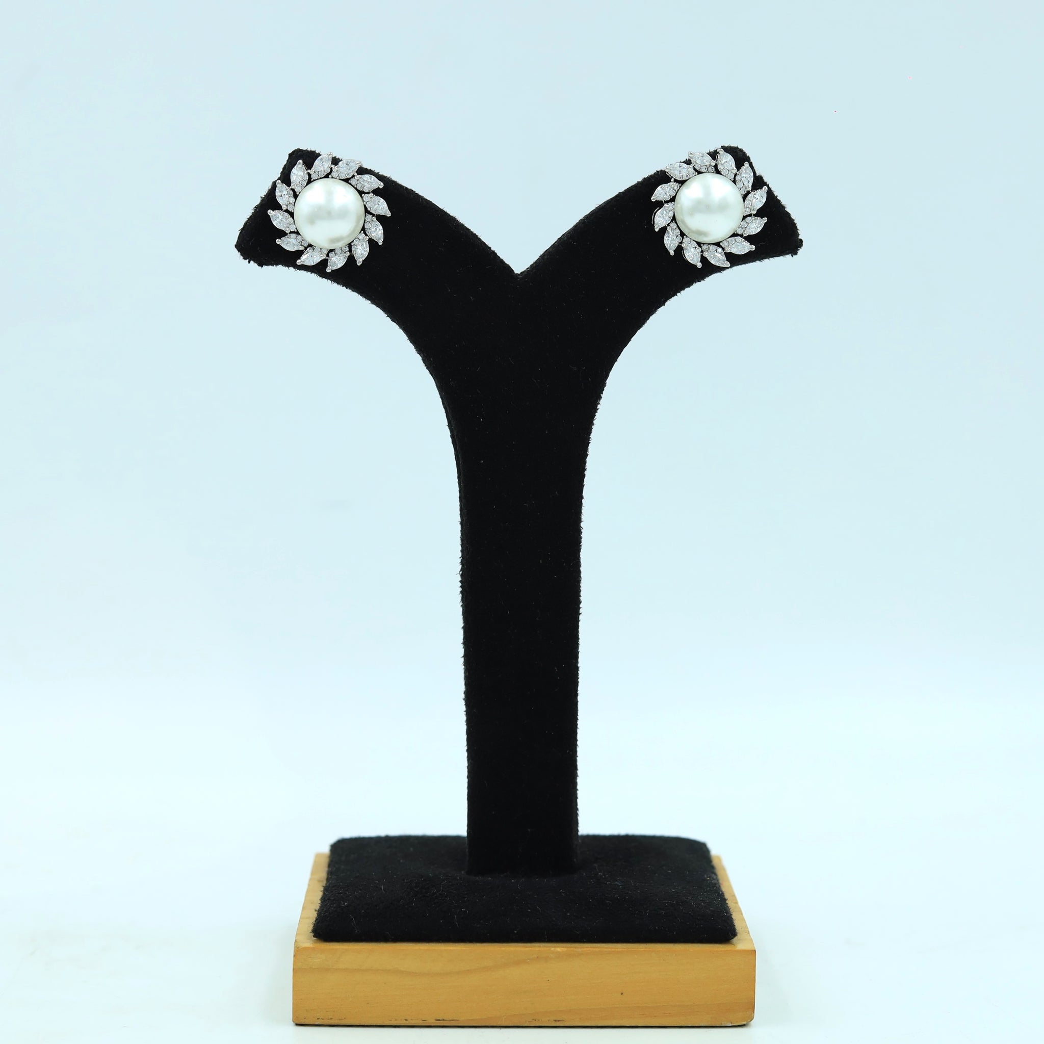 Pearl Tops/Studs Zircon/AD Earring 16276-69