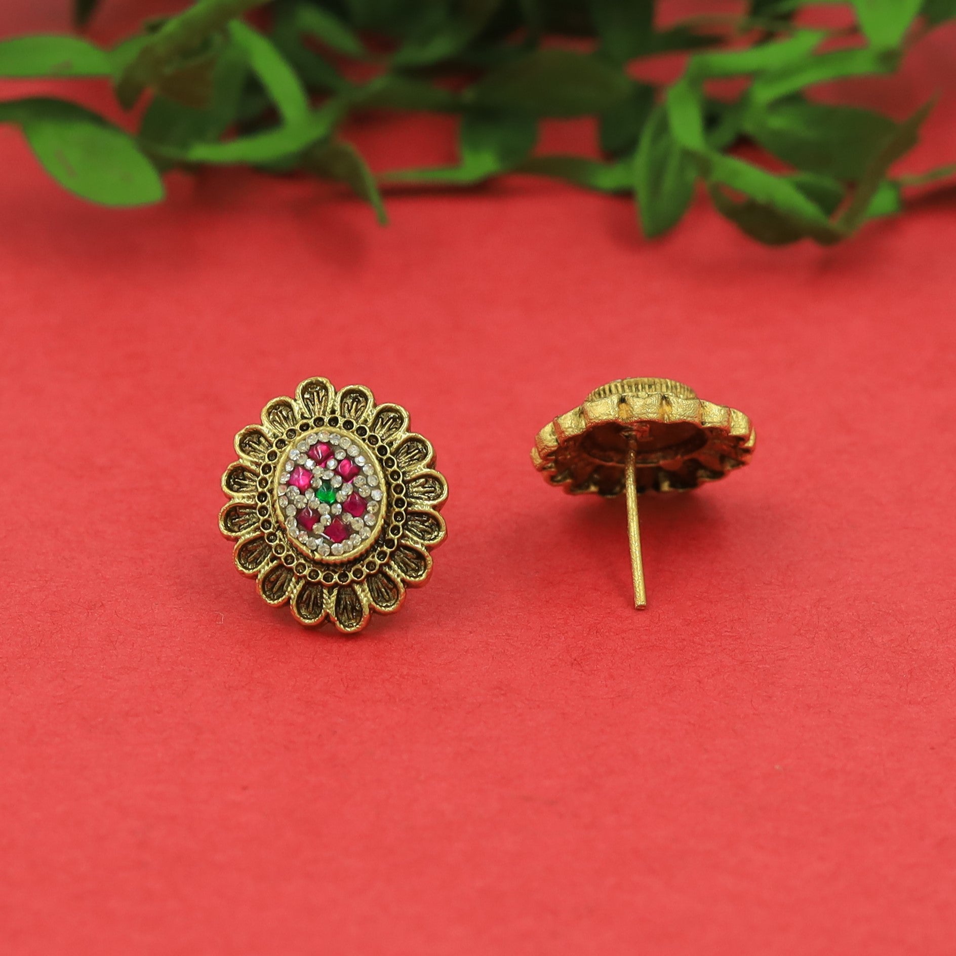 Tops/Studs Antique Earring 16317-28