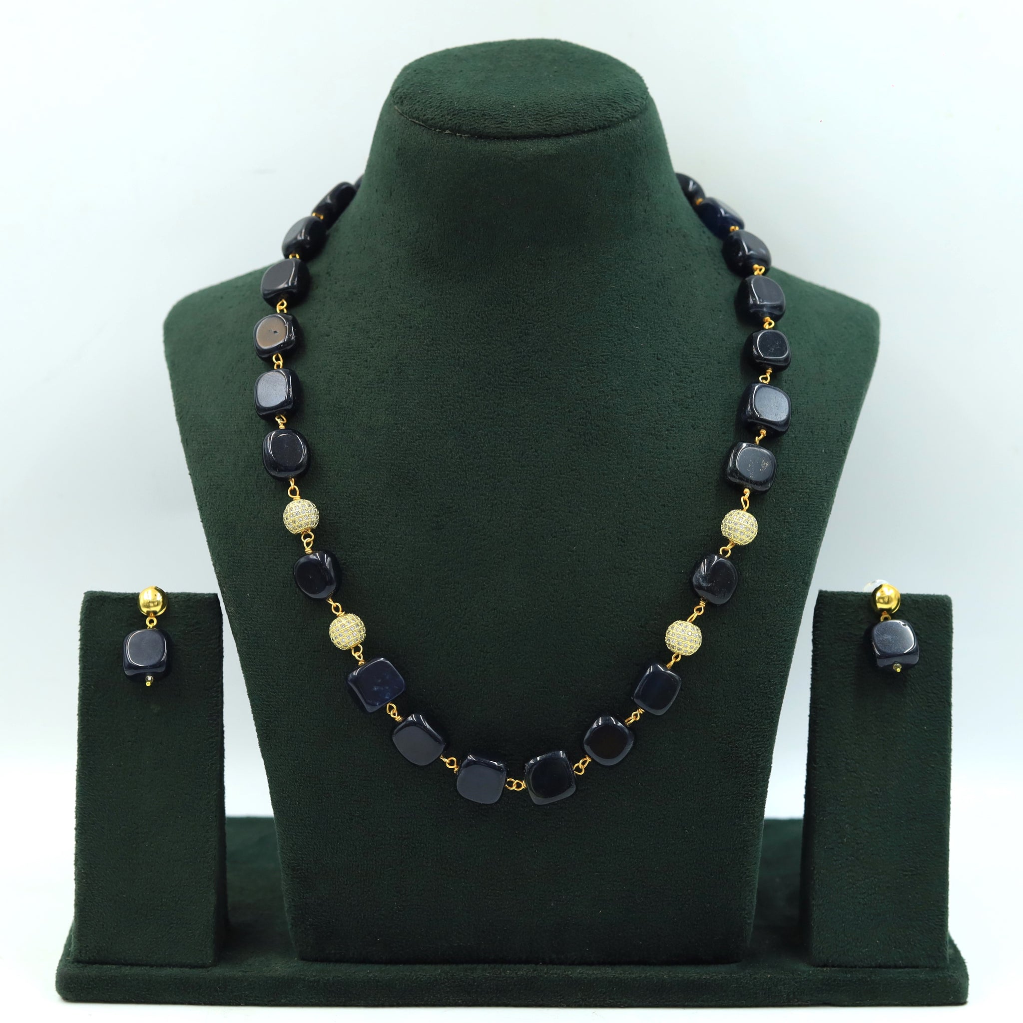 Pearl Necklace Set 16205-90