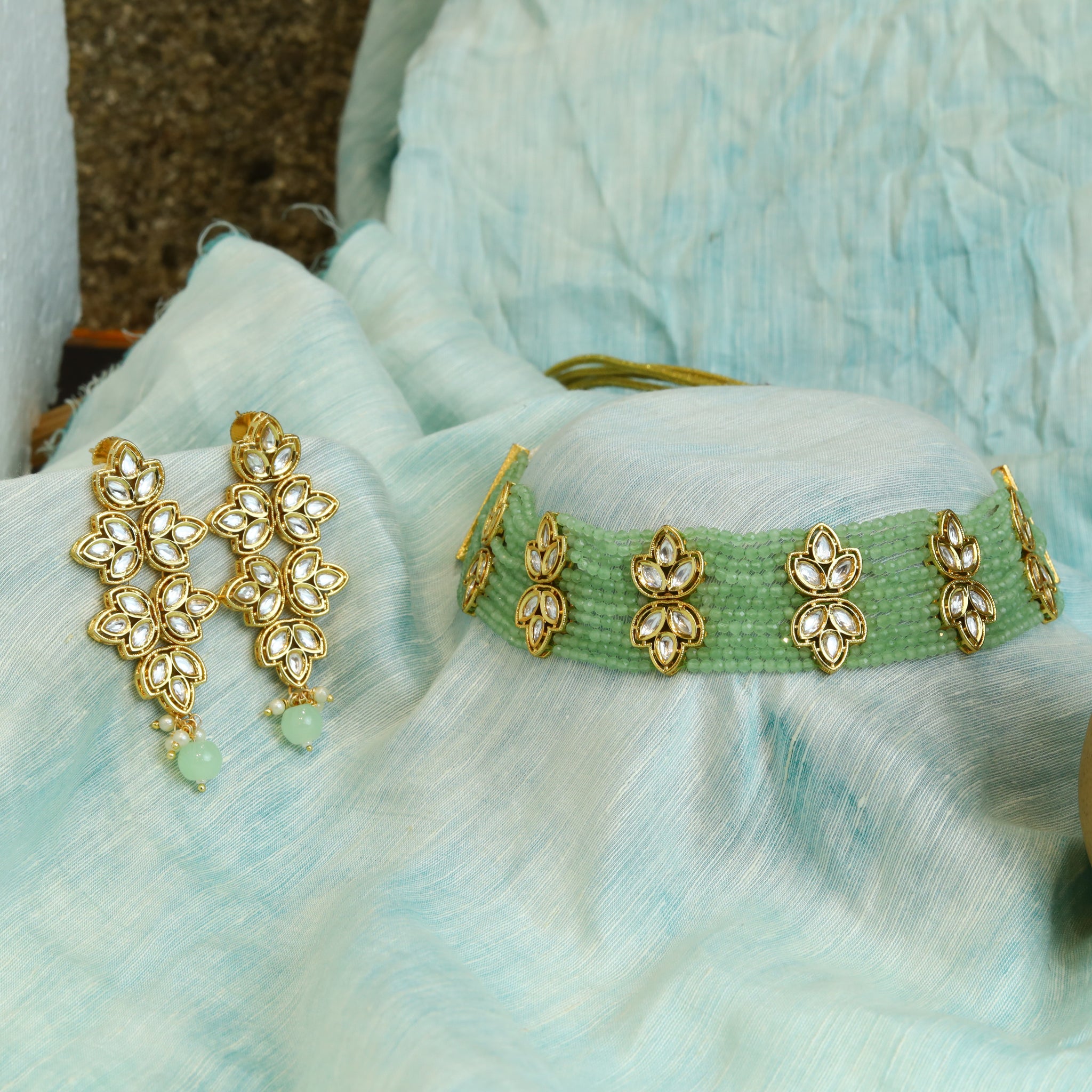 Mint Green Kundan Choker Set 19754-6938