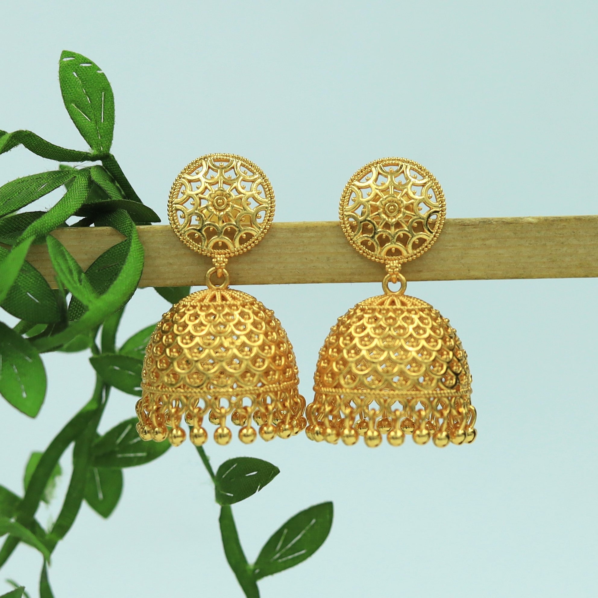 Jhumki Gold Look Earring 13168-33