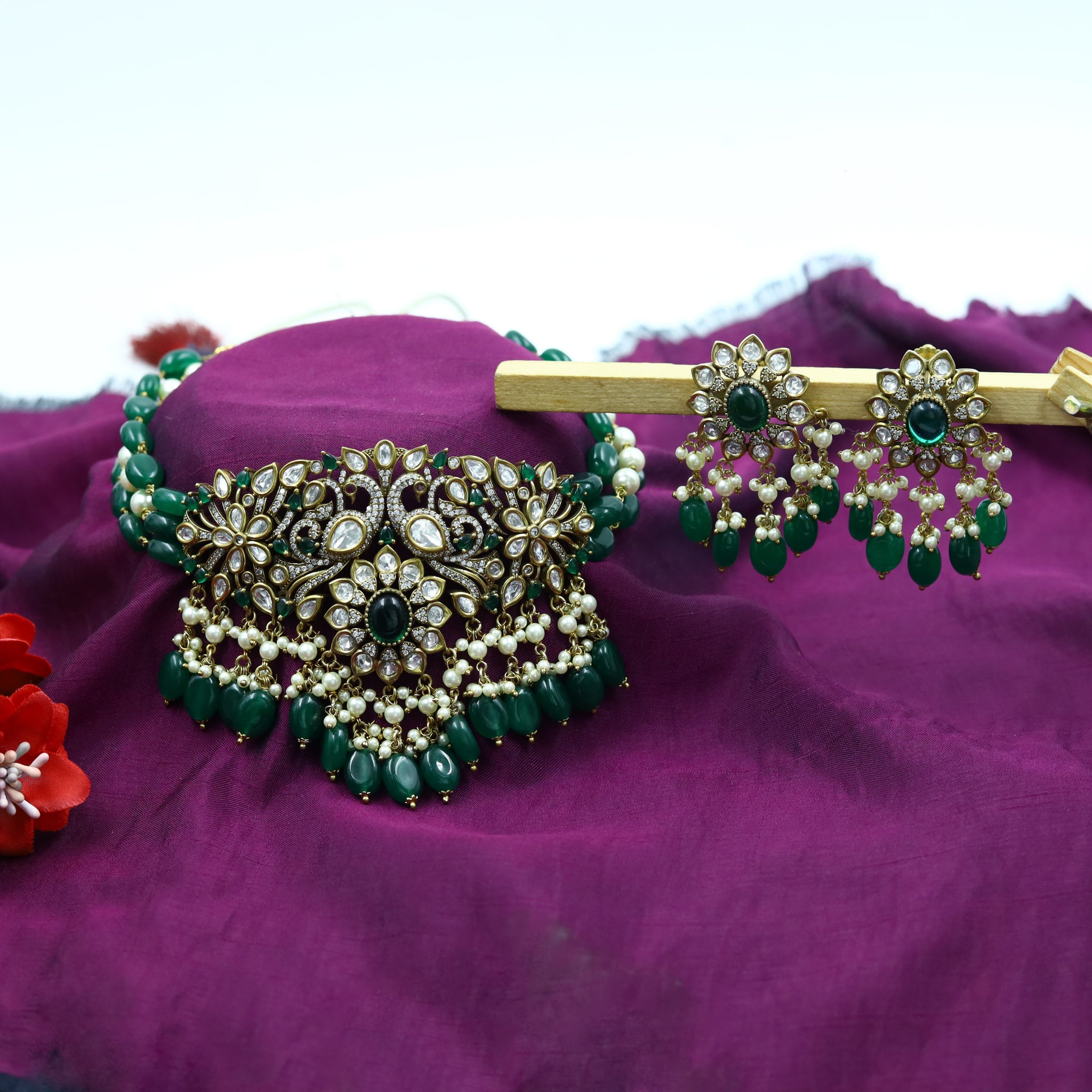 Choker Kundan Necklace Set 15357-69