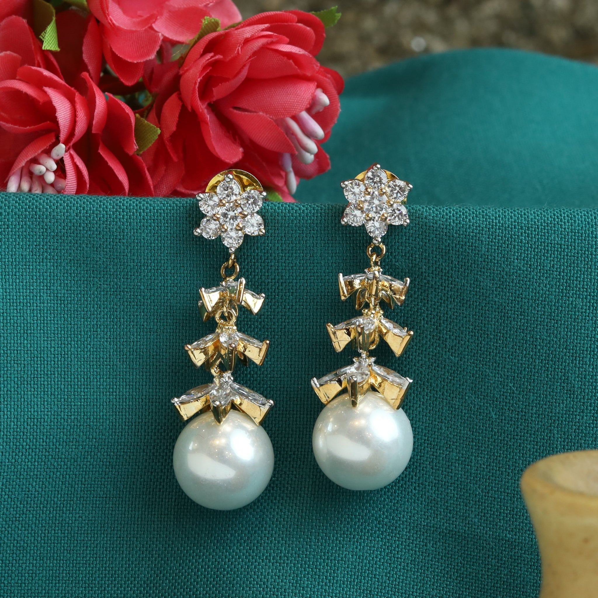 Light Earring Zircon/AD Earring 6242-08