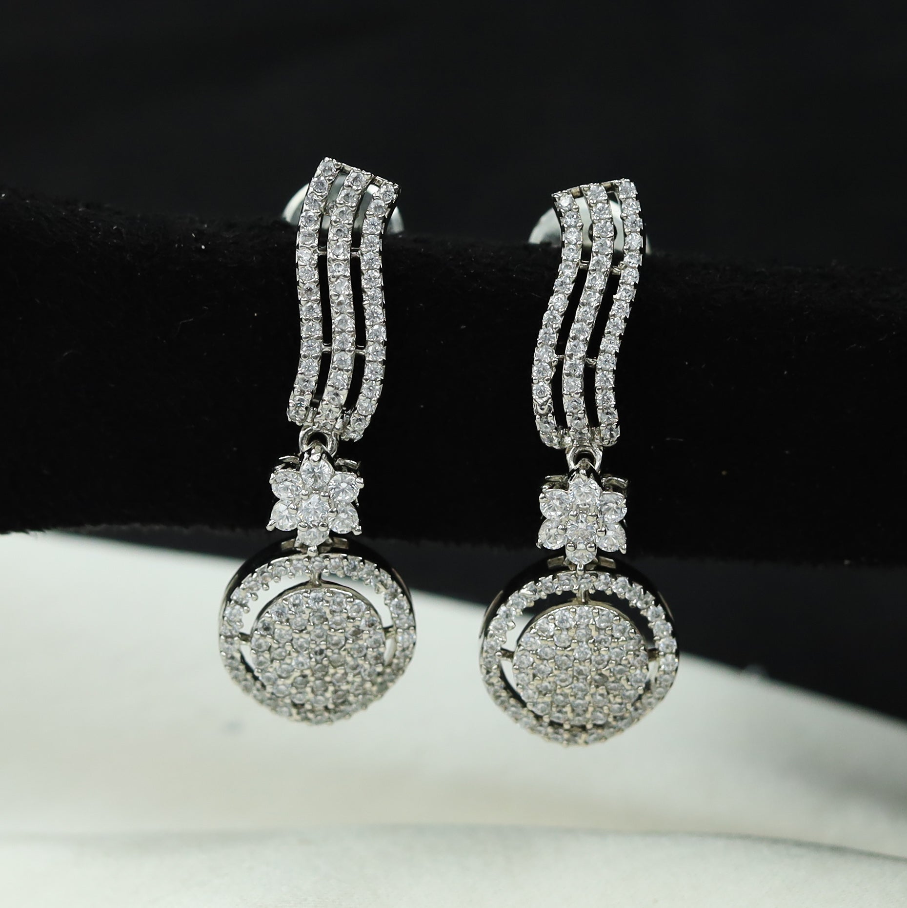 Light Earring Zircon/AD Earring 6153-08