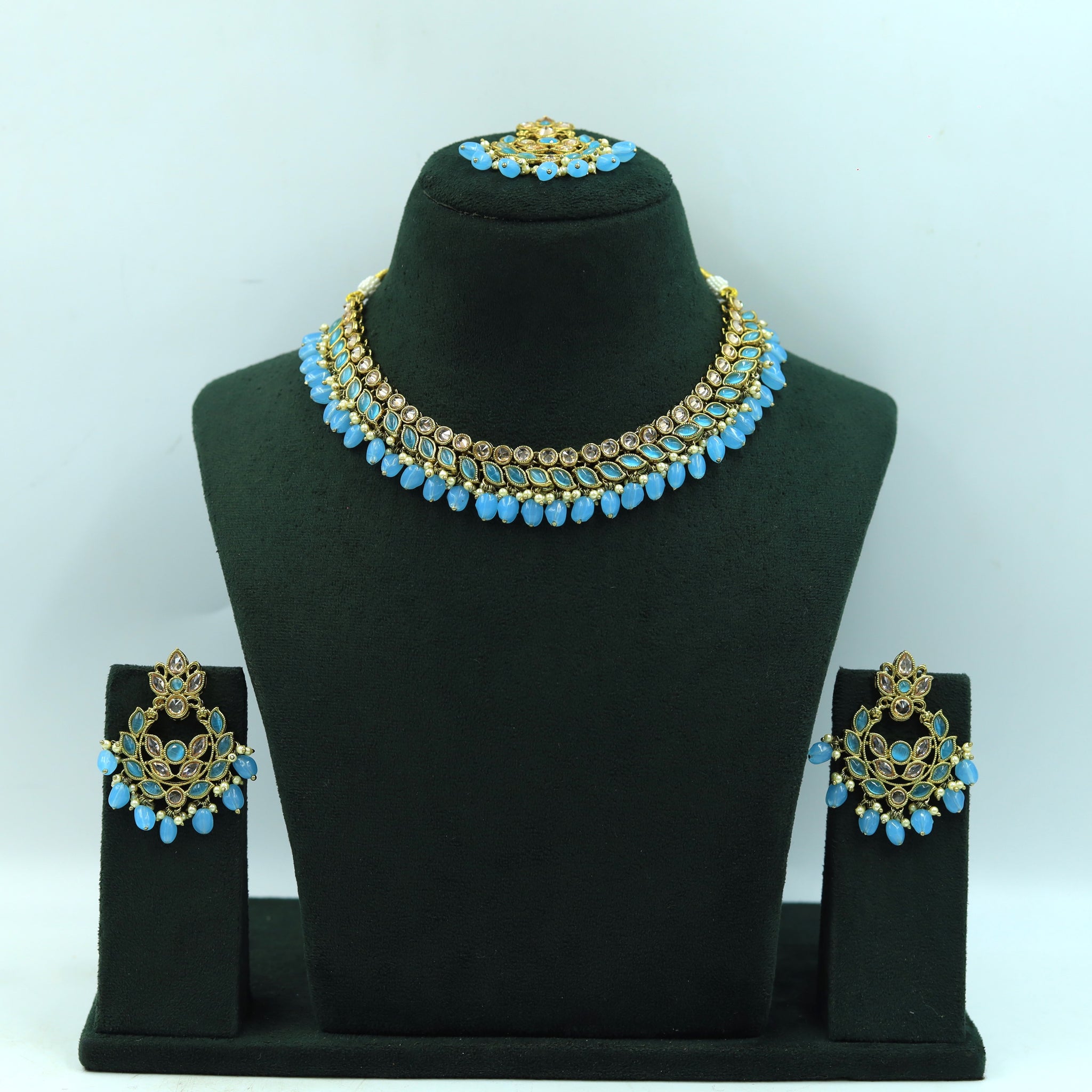 Round Neck Antique Necklace Set 7190-33