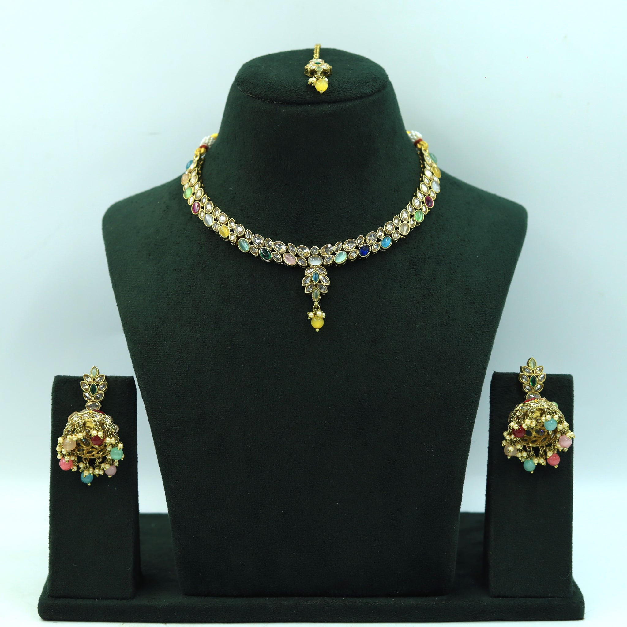 Round Neck Antique Necklace Set 4649-33