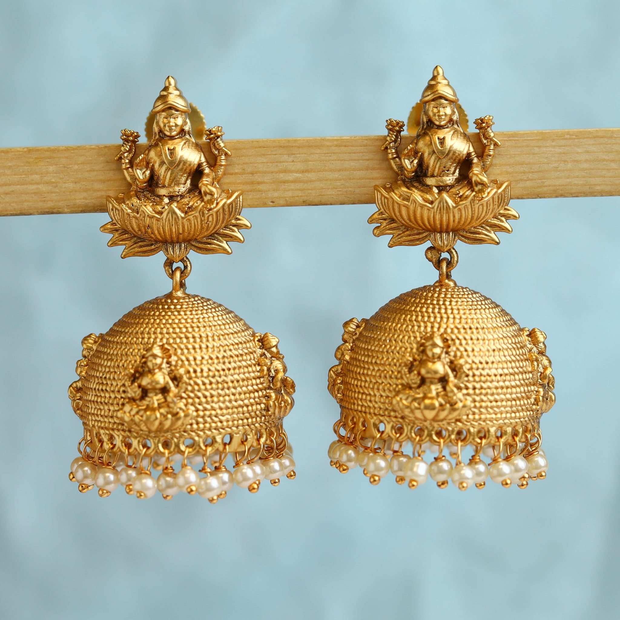 Antique Gold Temple Jhumki 15754-2901