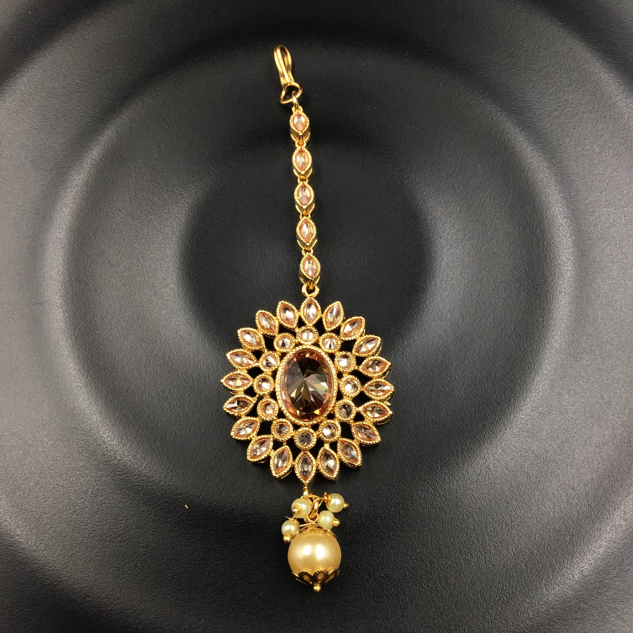 Gold Look Maang Tikka 9134-100 - Dazzles Jewellery