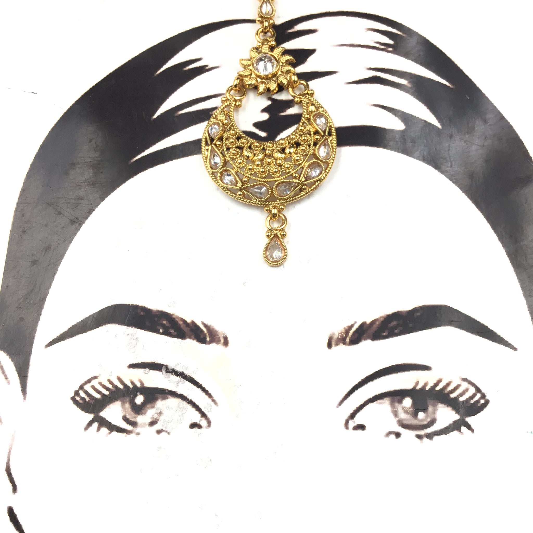 Gold Look Maang Tikka 9168-100 - Dazzles Jewellery