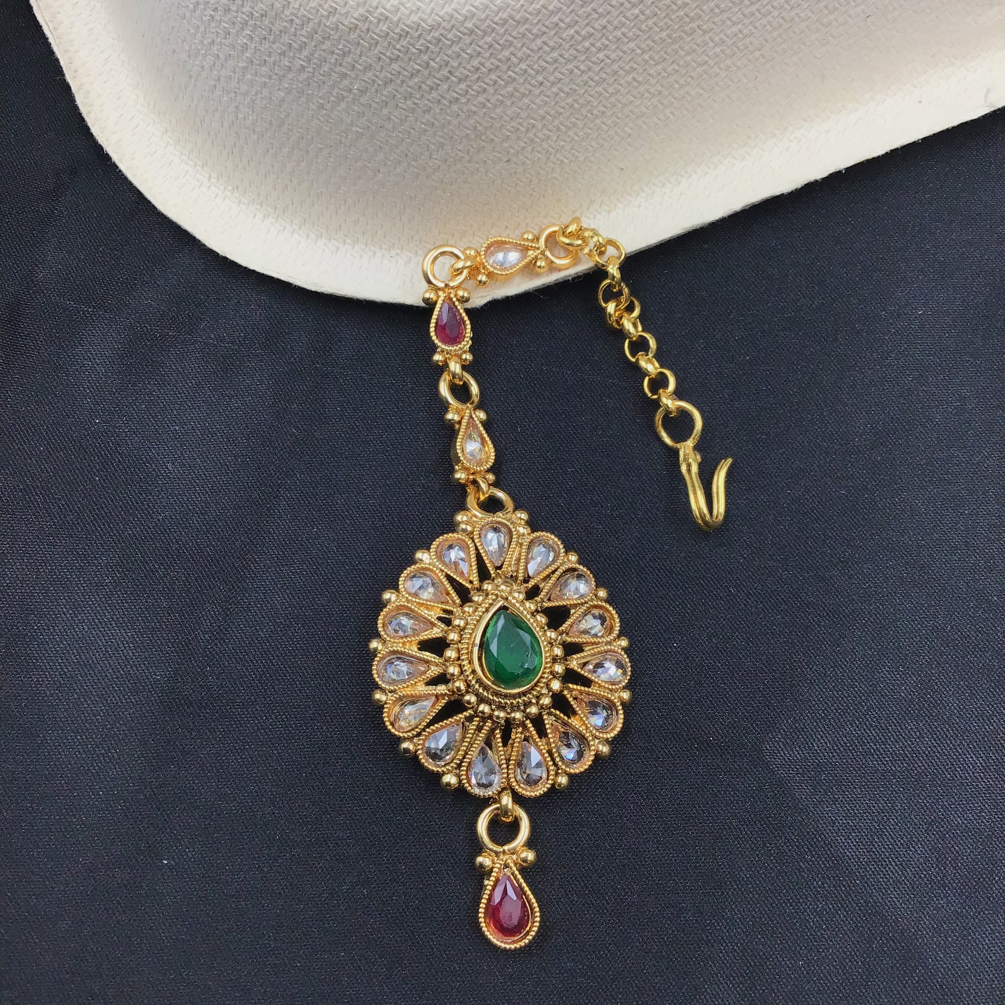 Gold Look Maang Tikka 9145-100 - Dazzles Jewellery