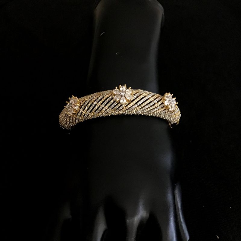 Zircon/AD Bracelet - Dazzles Jewellery