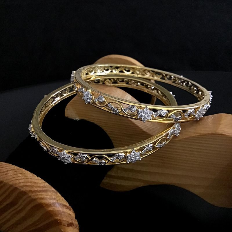 White Bangles/Kada 13749-0820 - Dazzles Jewellery