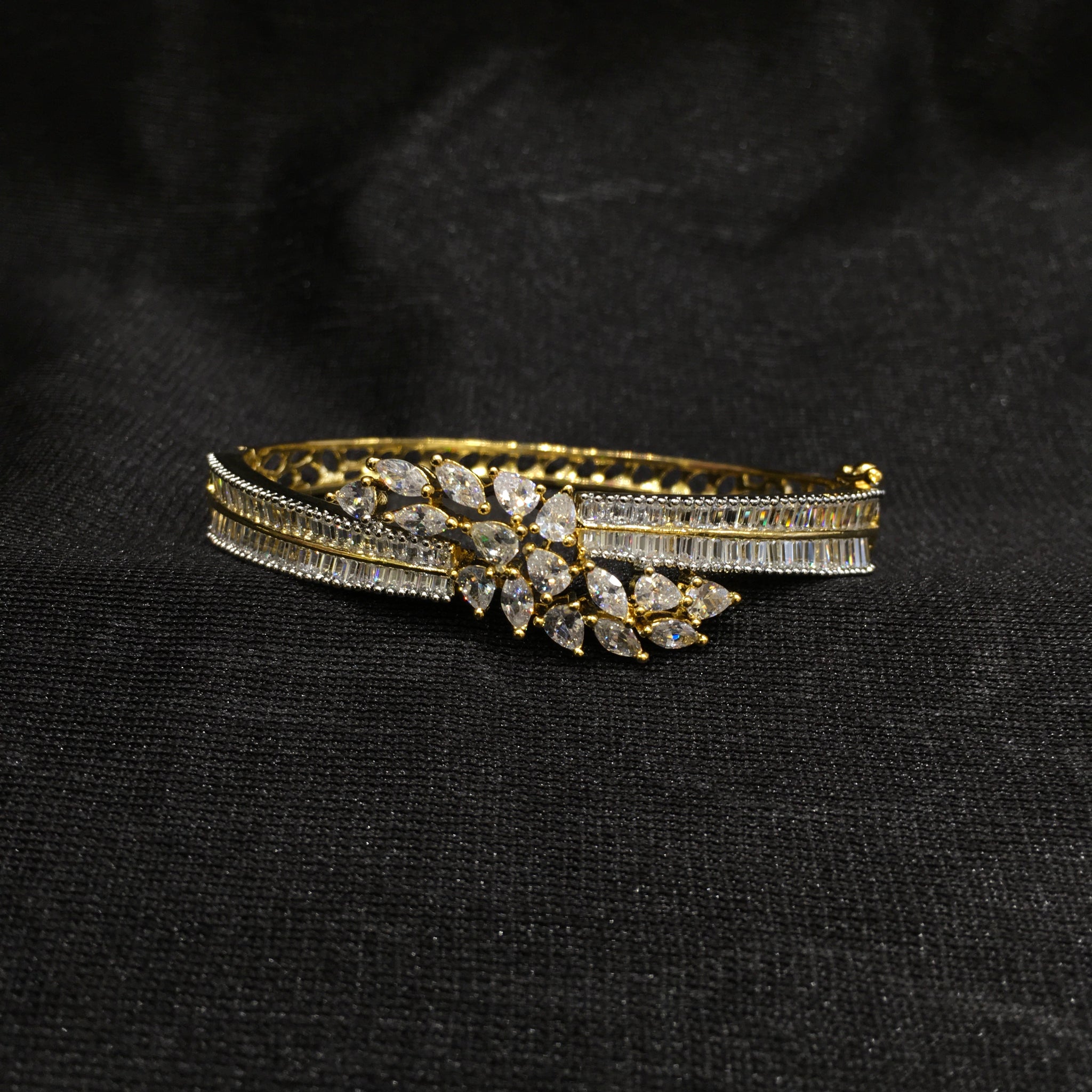 Gold Bracelet - Dazzles Jewellery