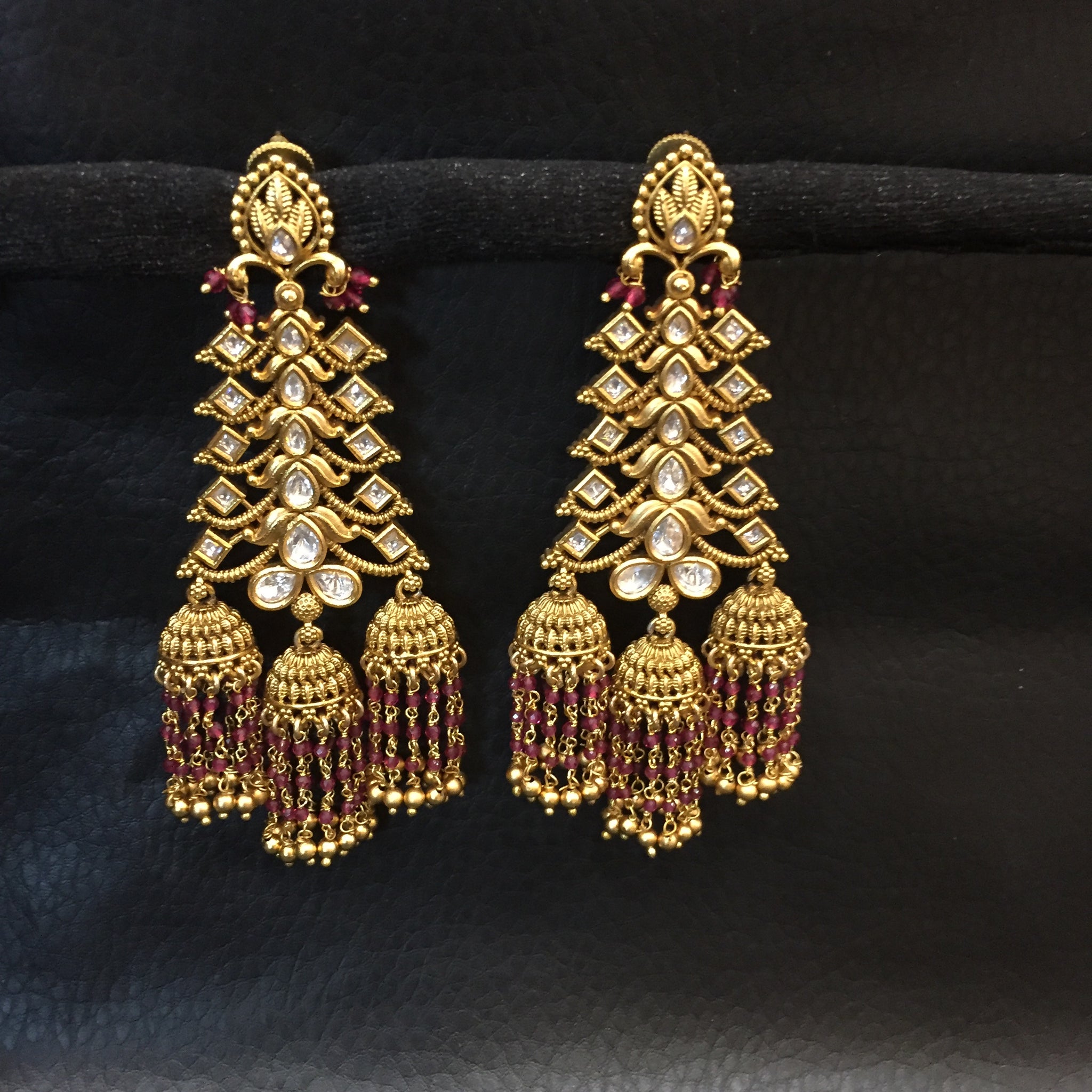 Danglers Antique Earring 3899-28 - Dazzles Jewellery