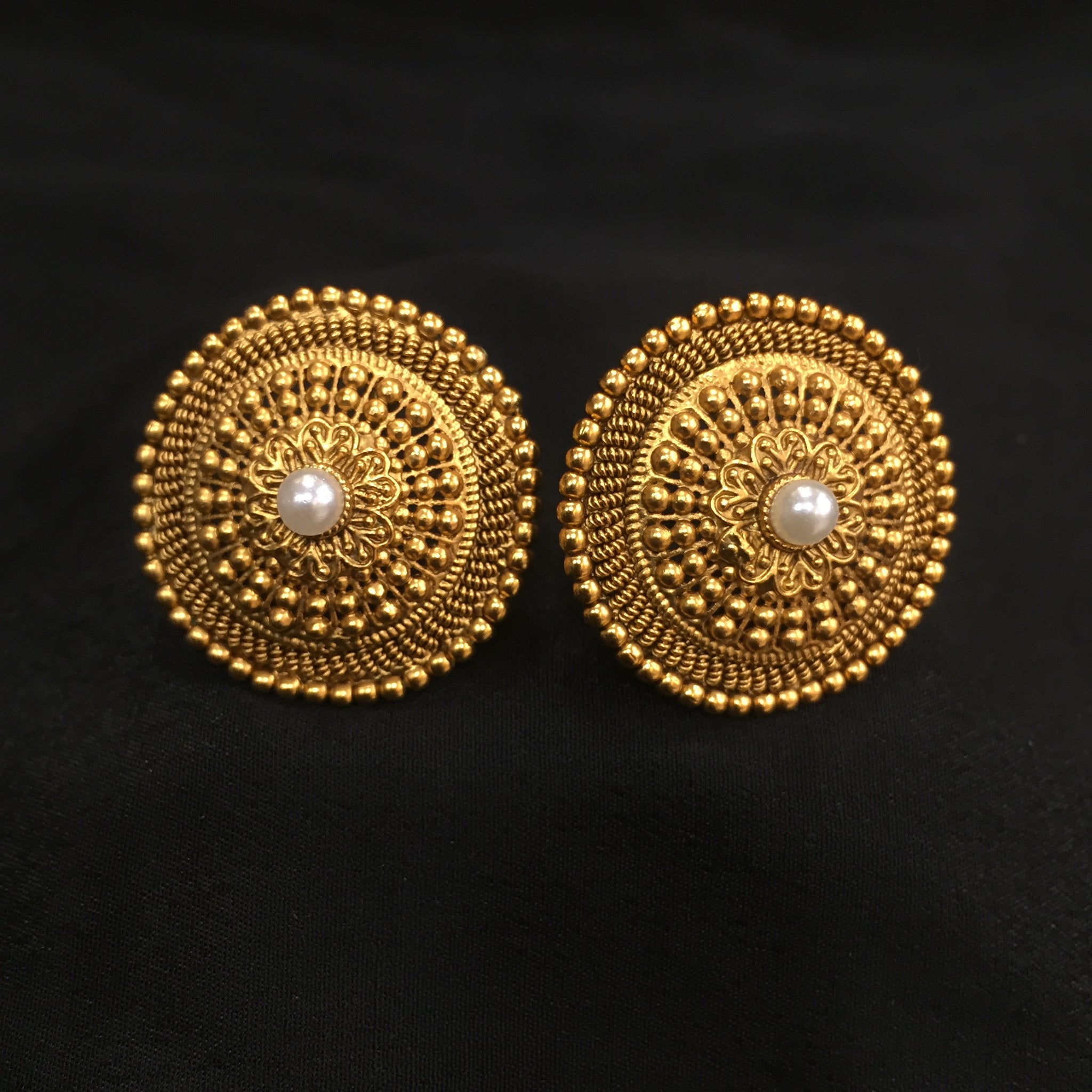 Tops/Studs Antique Earring 3860-28 - Dazzles Jewellery