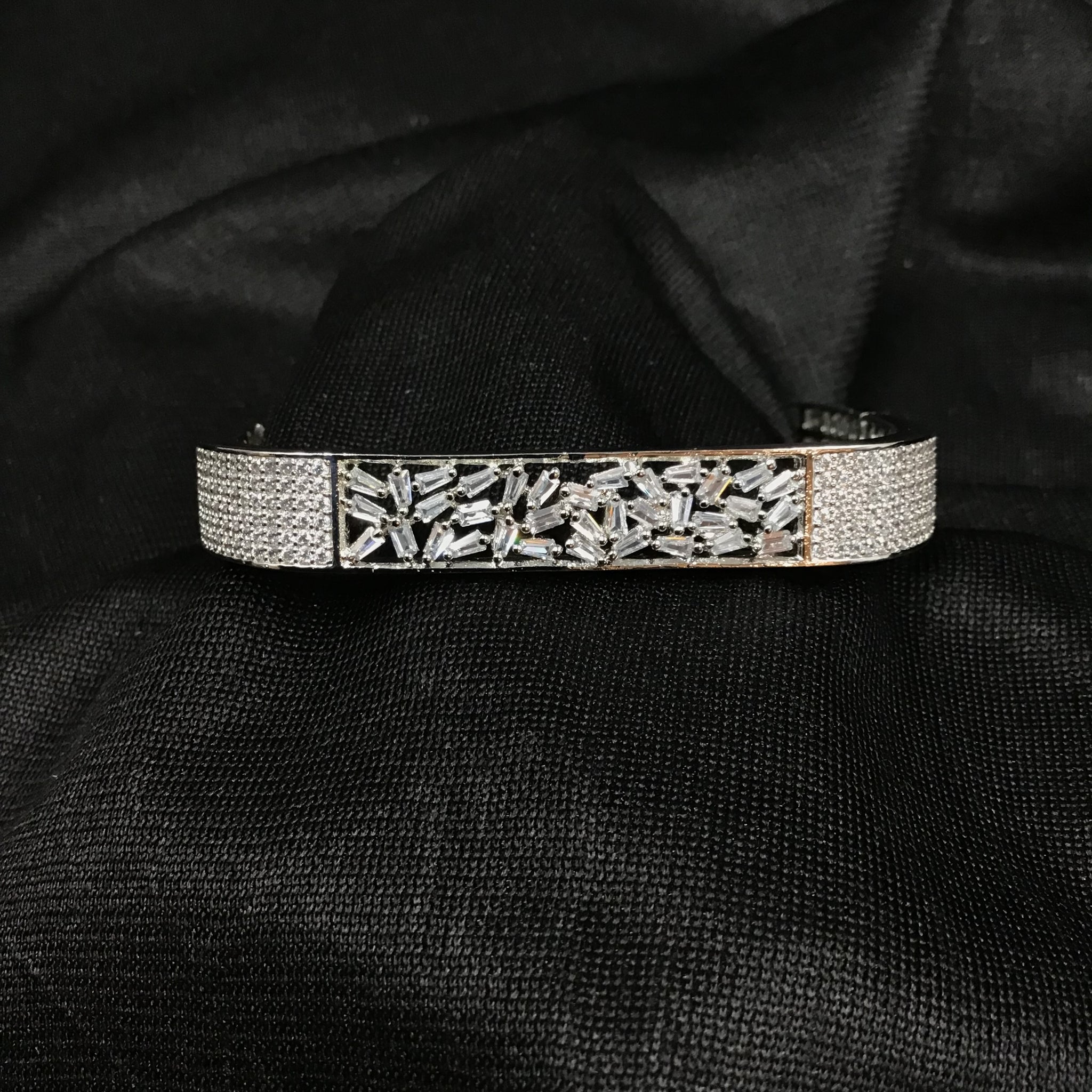 Zircon/AD Bracelet 3306-08 - Dazzles Jewellery