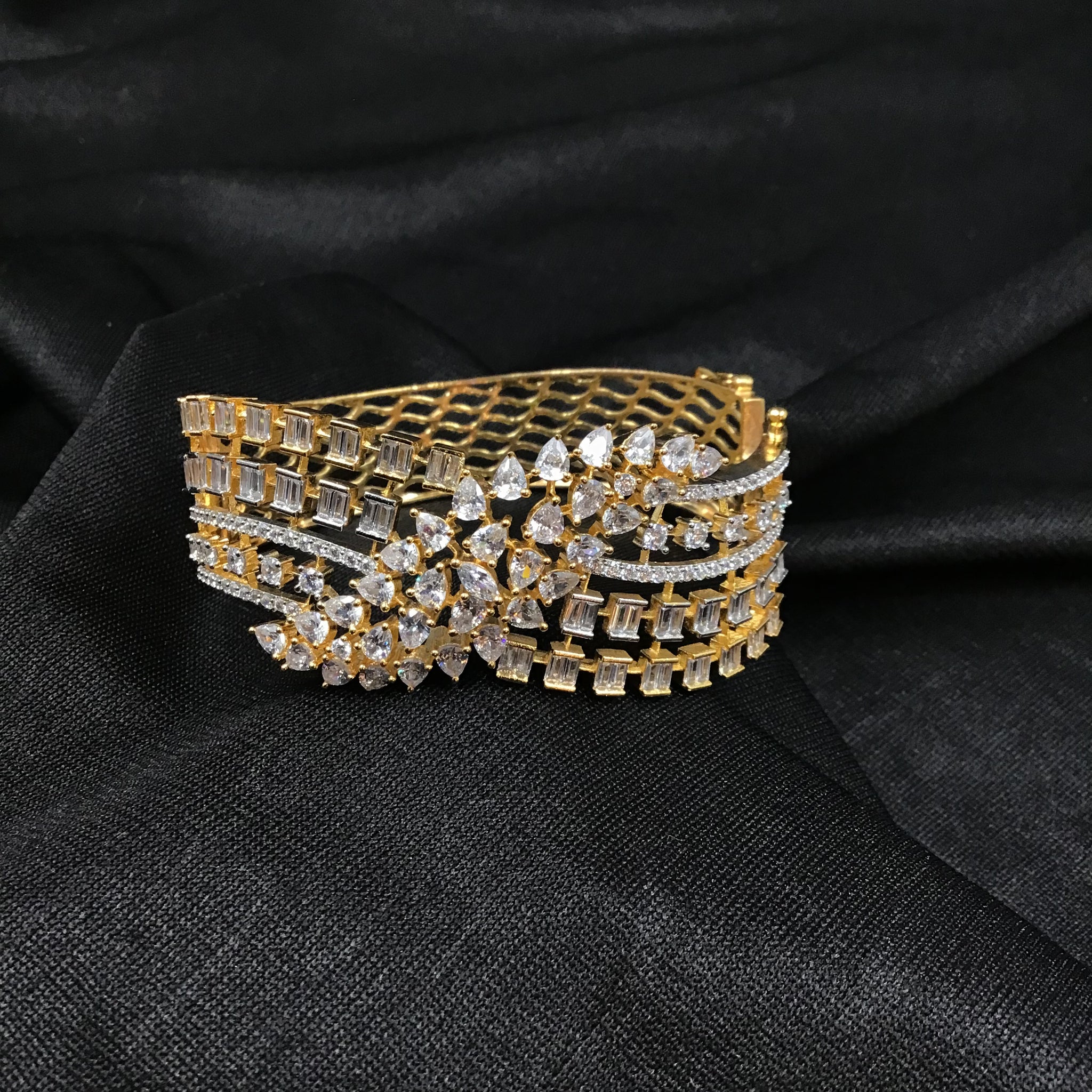 Zircon/AD Bracelet 3319-08 - Dazzles Jewellery