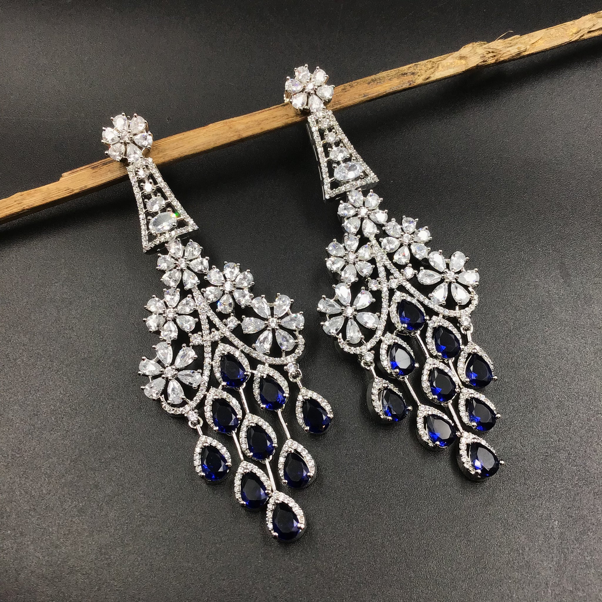 Danglers Zircon/AD Earring 6684-28 - Dazzles Jewellery