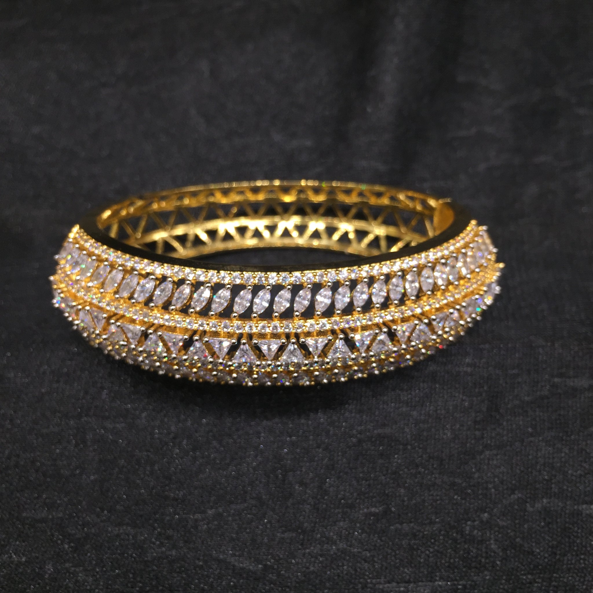 Gold Polish Bracelet - Dazzles Jewellery