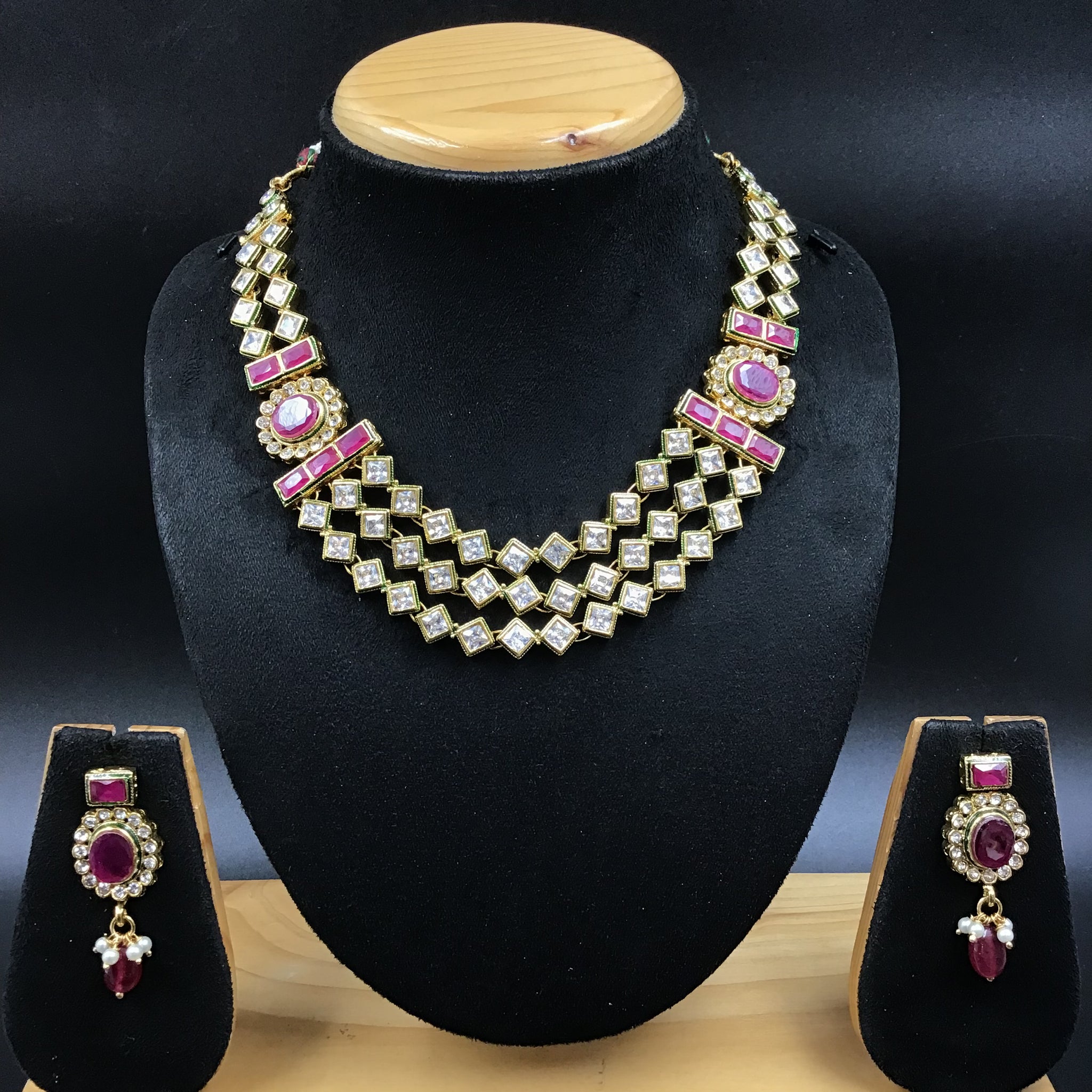 Round Neck Polki Necklace Set 4865-21 - Dazzles Jewellery