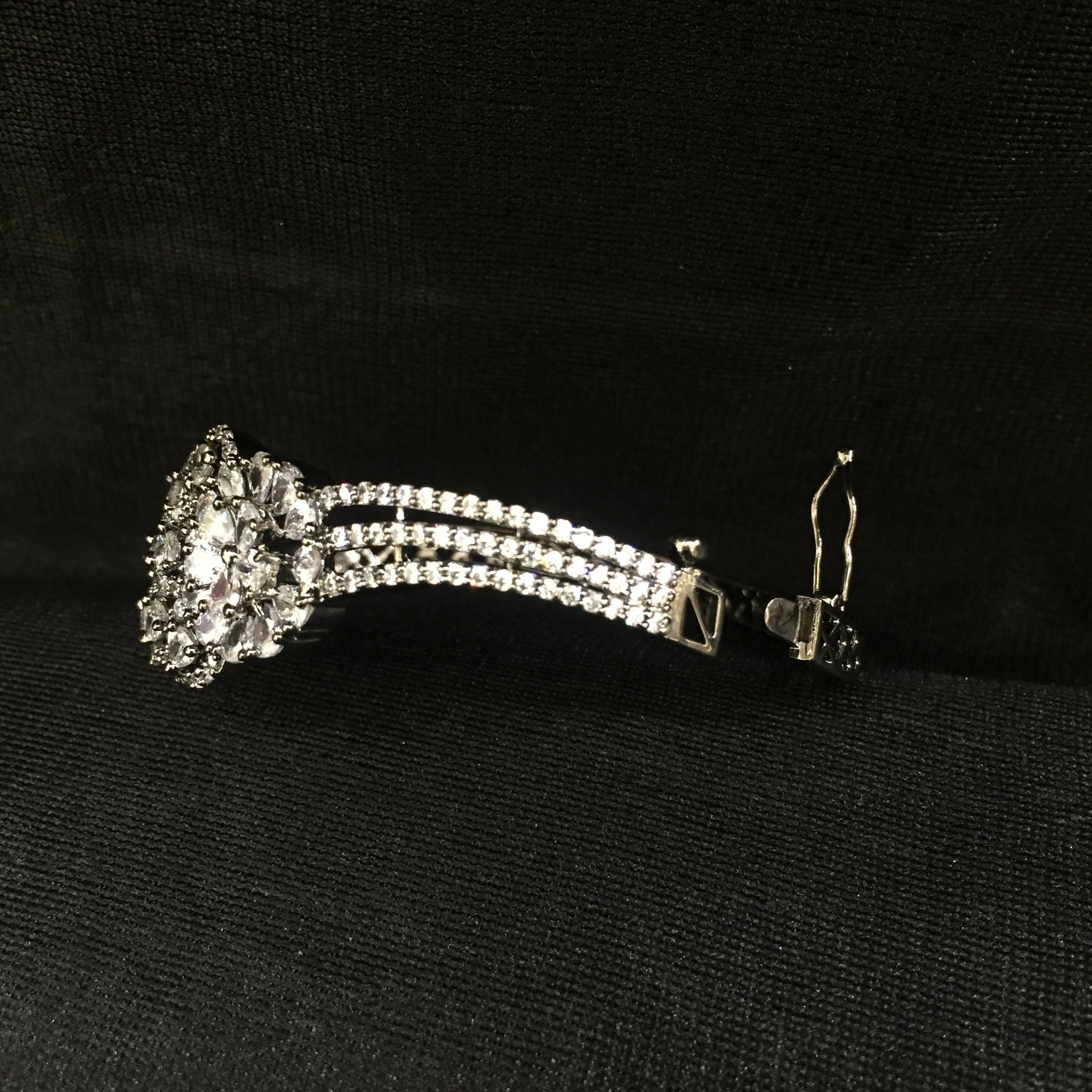 Victorian Bracelet - Dazzles Jewellery