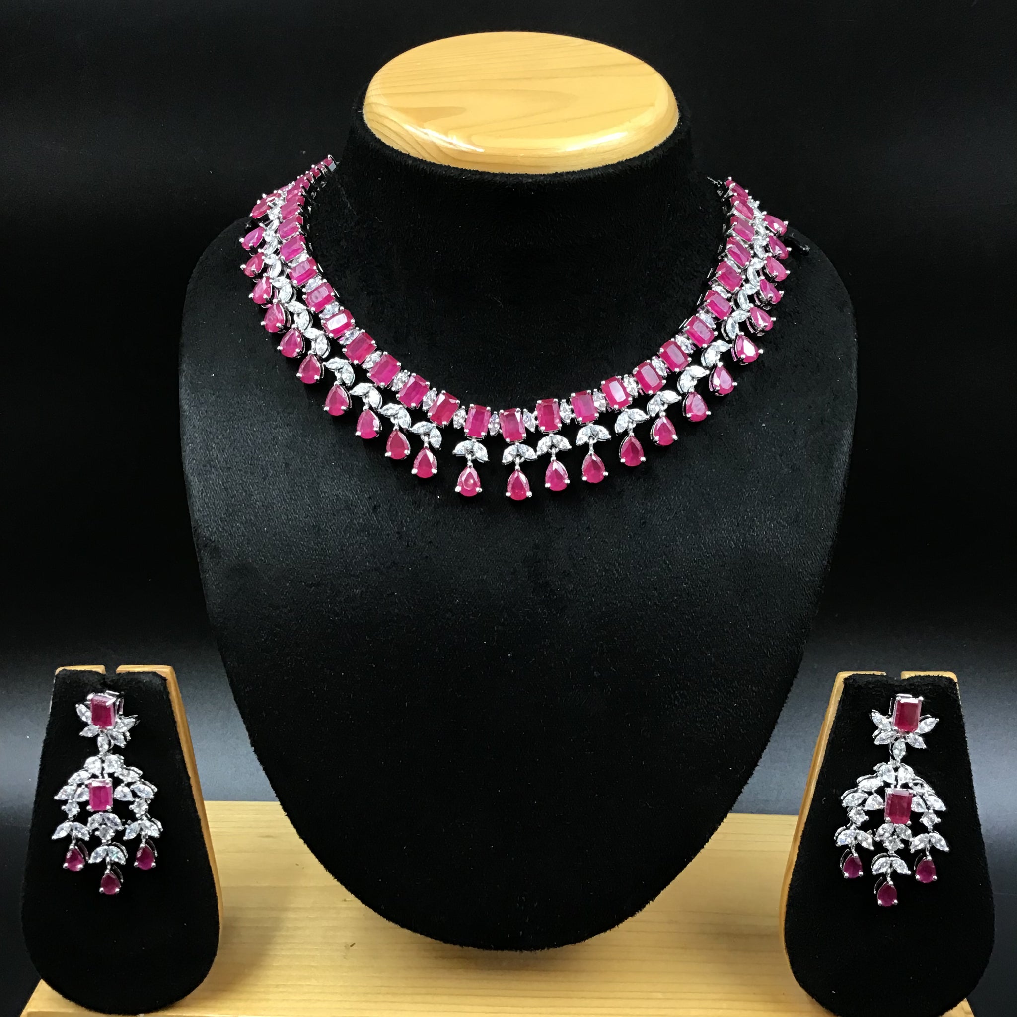 Round Neck Zircon/AD Necklace Set 4151-69 - Dazzles Jewellery