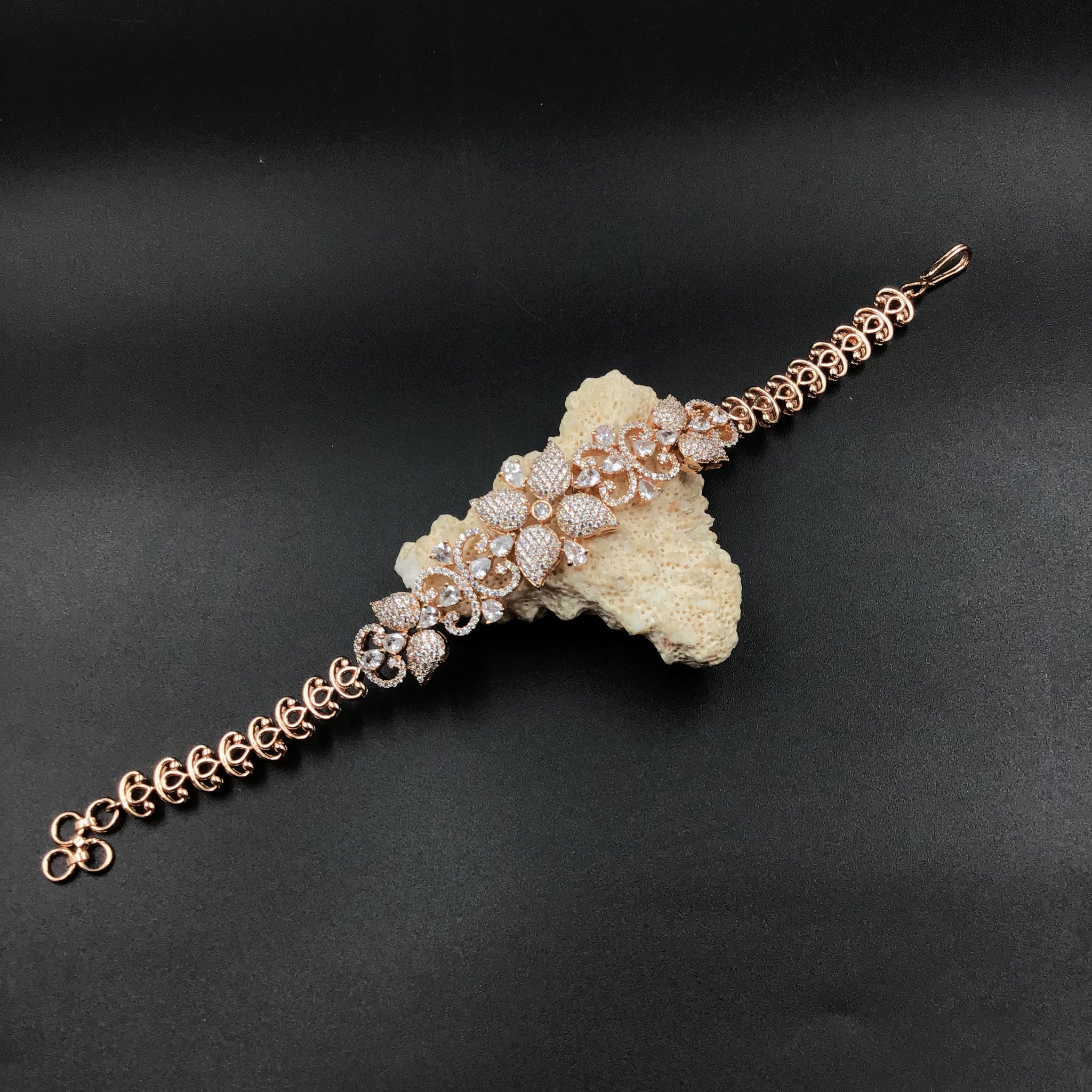 Rose Gold Bracelet15253-2400 - Dazzles Jewellery