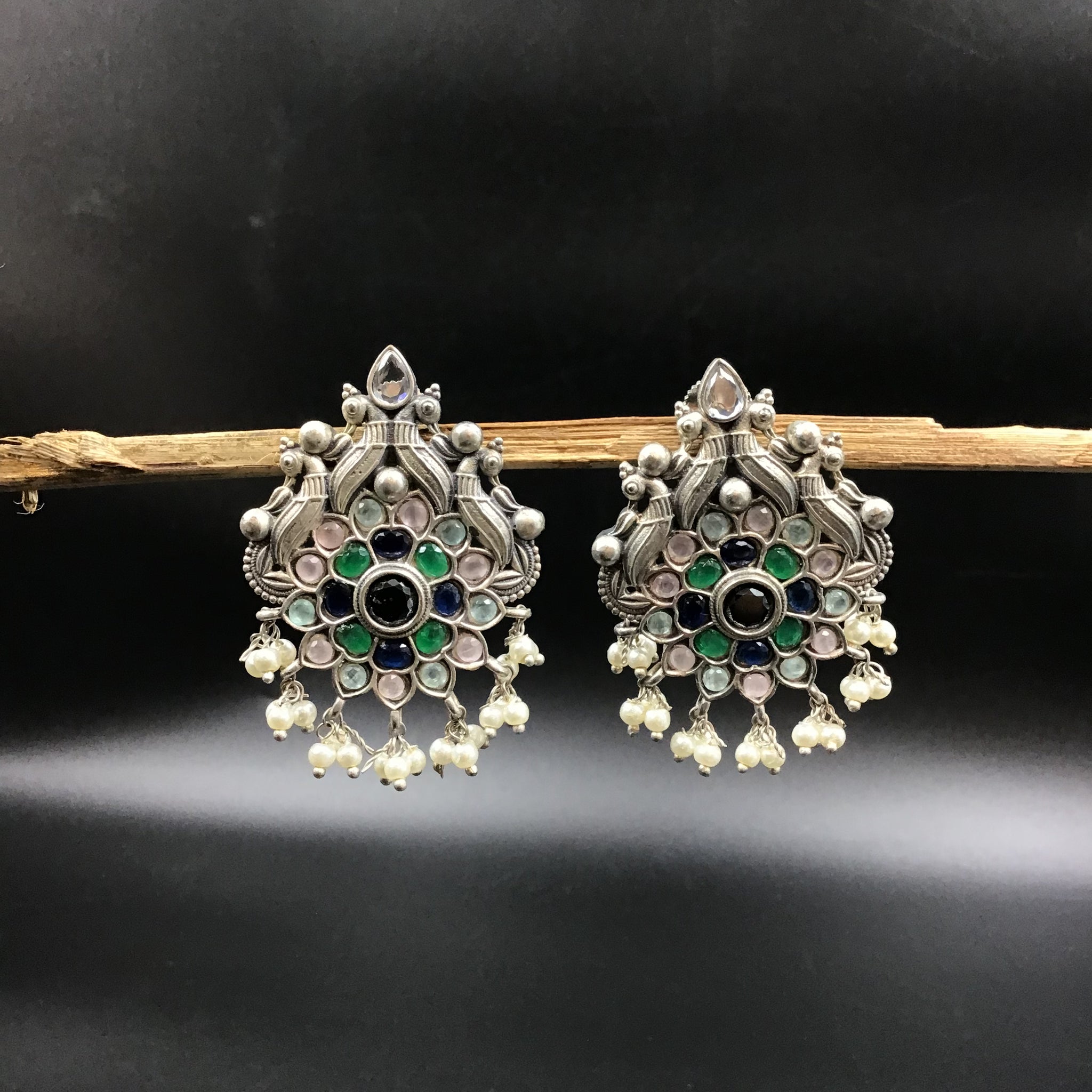 Tops/Studs Oxidized Earring 4676-59 - Dazzles Jewellery