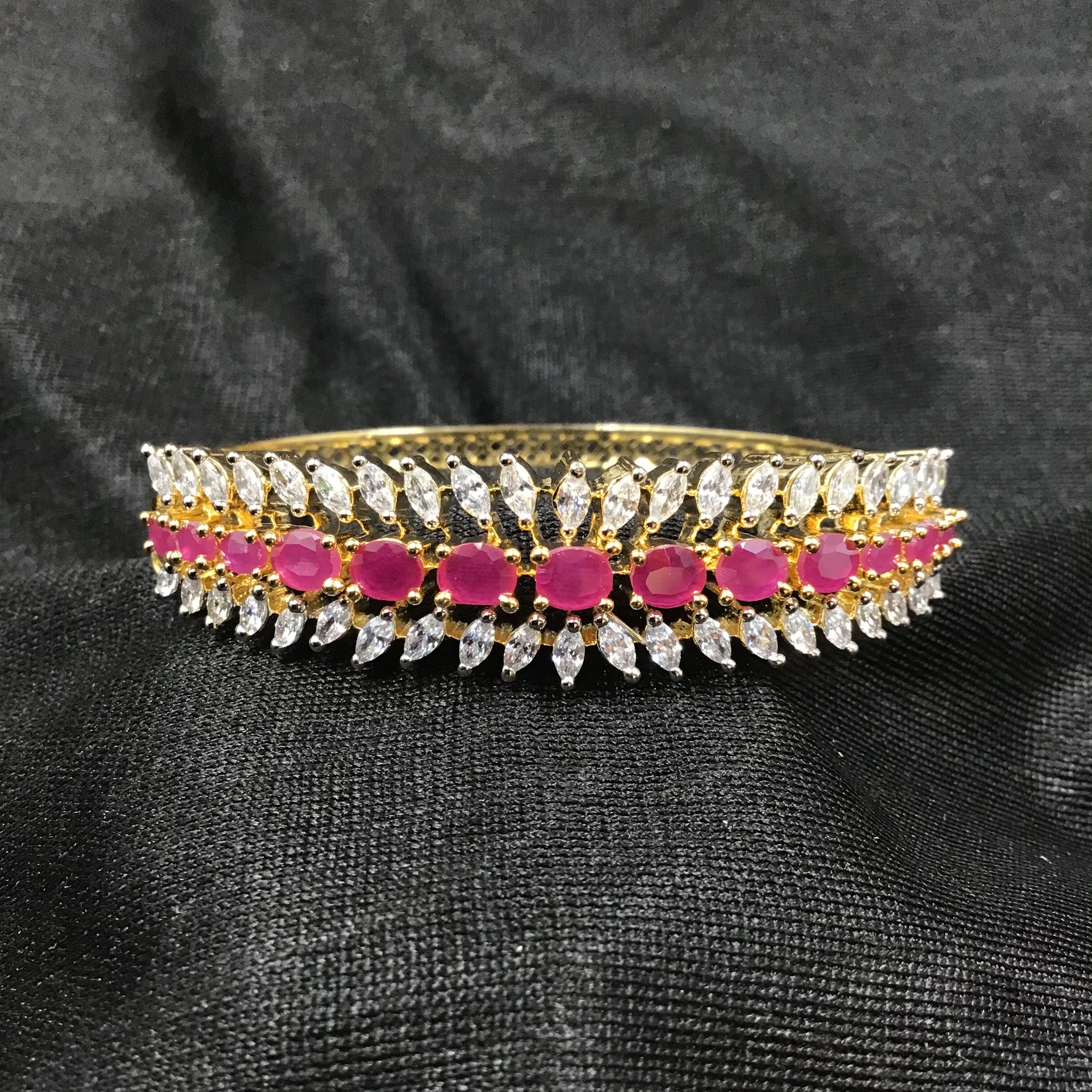 Openable Zircon/AD Bracelet  3215-11 - Dazzles Jewellery